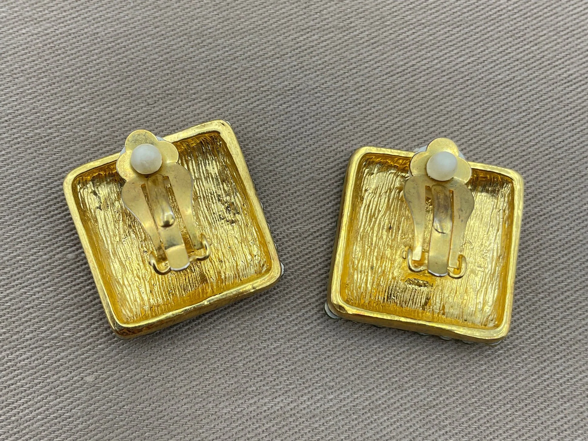Sparkly Rhinestone Earrings Vintage Clip-On Statement Earrings - Image 3