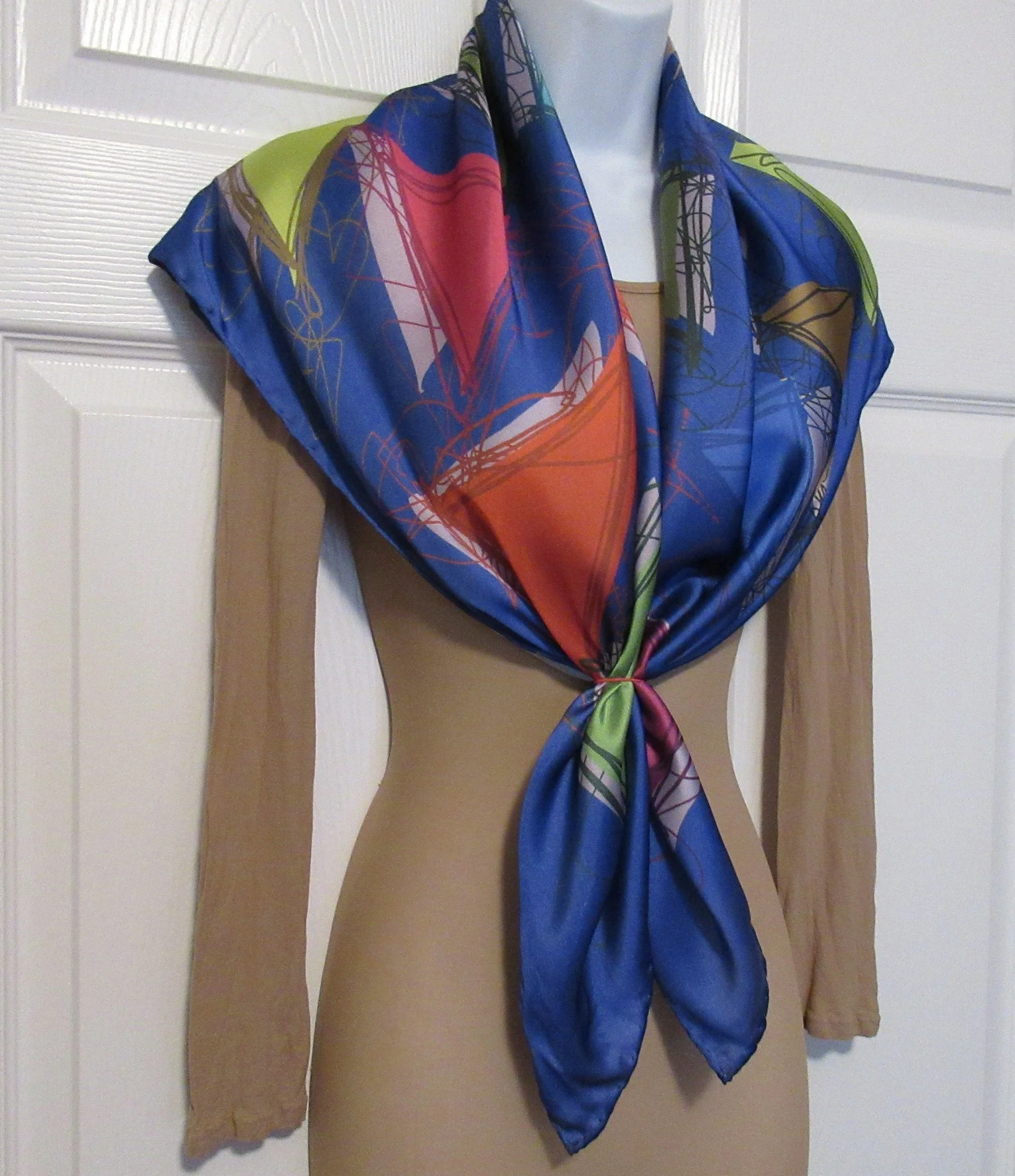 Square Scarf Heybeli Gold Made In Turkey Hand Rolled Hem Edges Abstract W Blue Pink Green Yellow Purple White Vintage by Heybeli Gold - Image 6