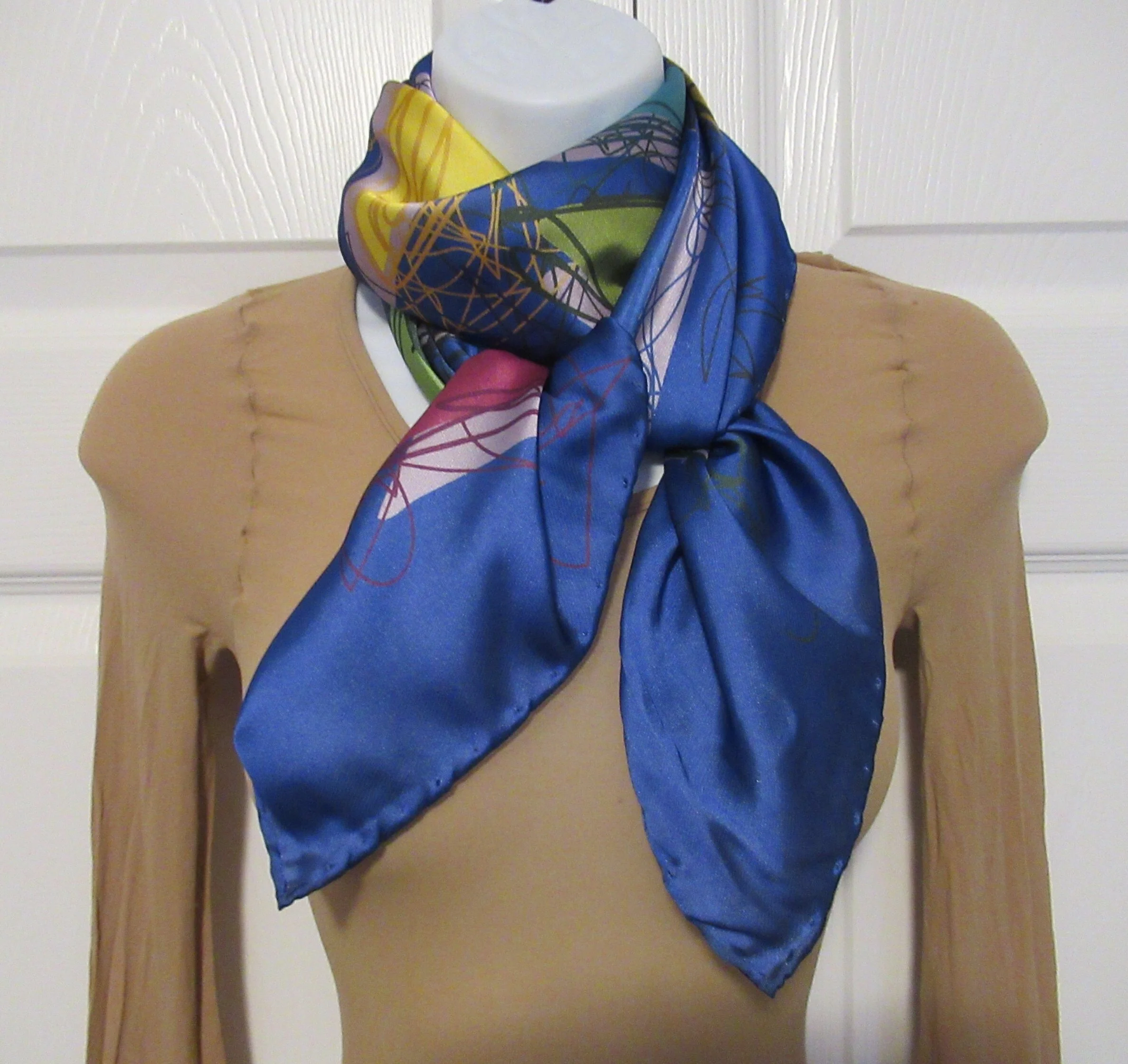 Square Scarf Heybeli Gold Made In Turkey Hand Rolled Hem Edges Abstract W Blue Pink Green Yellow Purple White Vintage by Heybeli Gold - Image 7