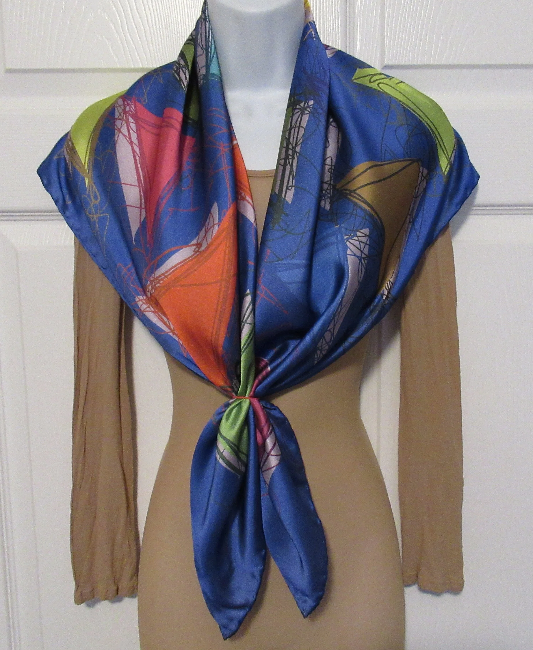 Square Scarf Heybeli Gold Made In Turkey Hand Rolled Hem Edges Abstract W Blue Pink Green Yellow Purple White Vintage by Heybeli Gold - Image 9