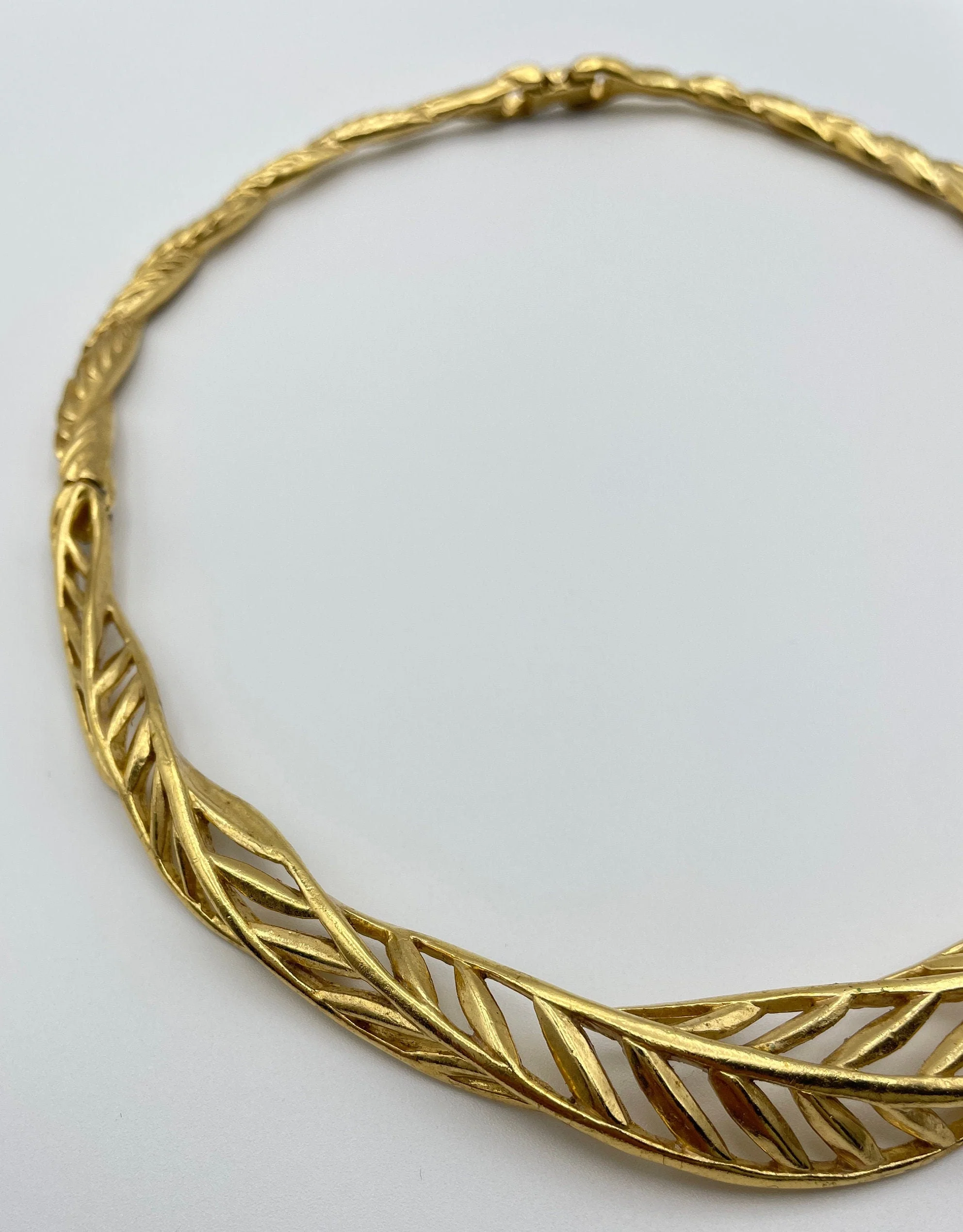 Structured Signed Statement Choker Collar Necklace by Trifari - Image 4