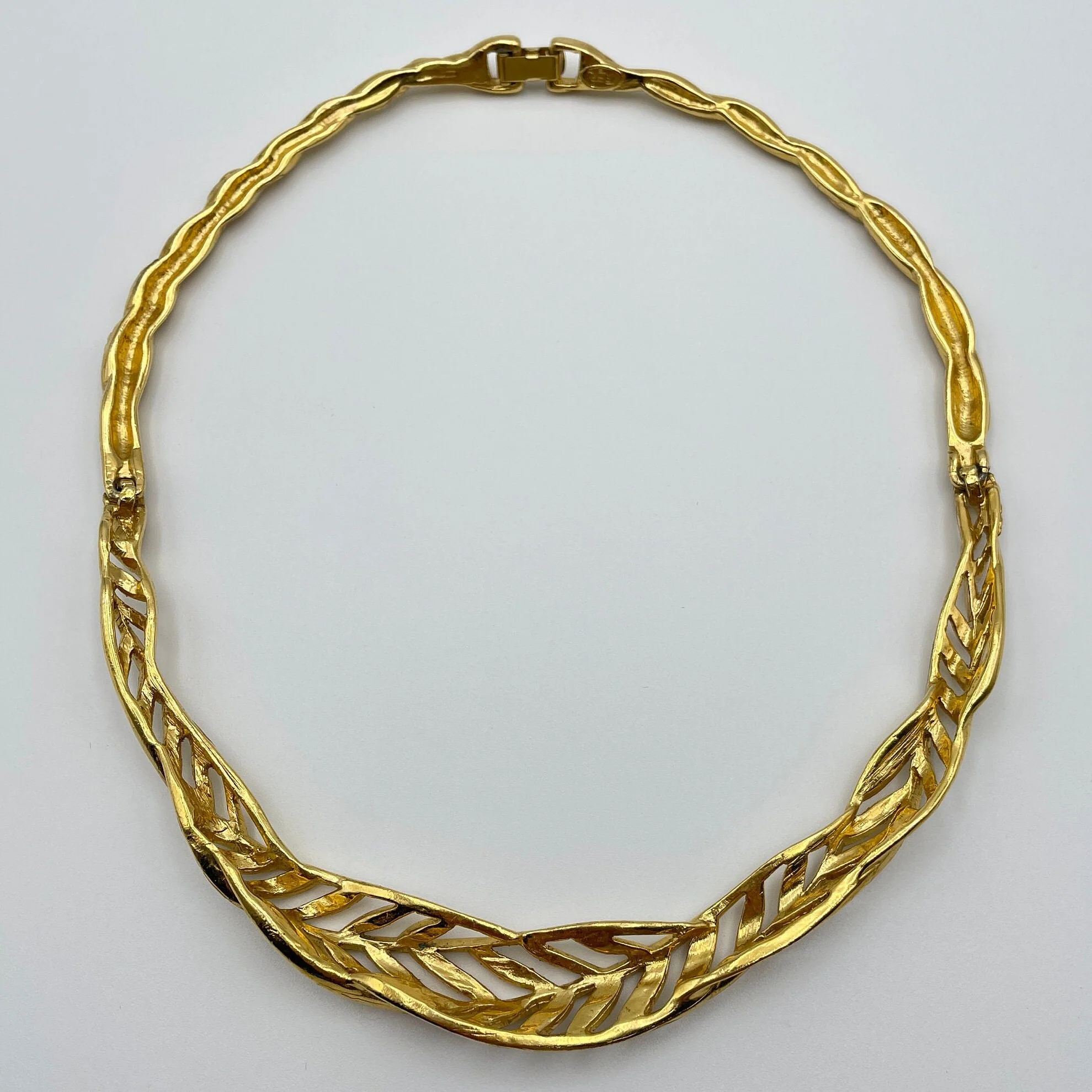 Structured Signed Statement Choker Collar Necklace by Trifari - Image 6