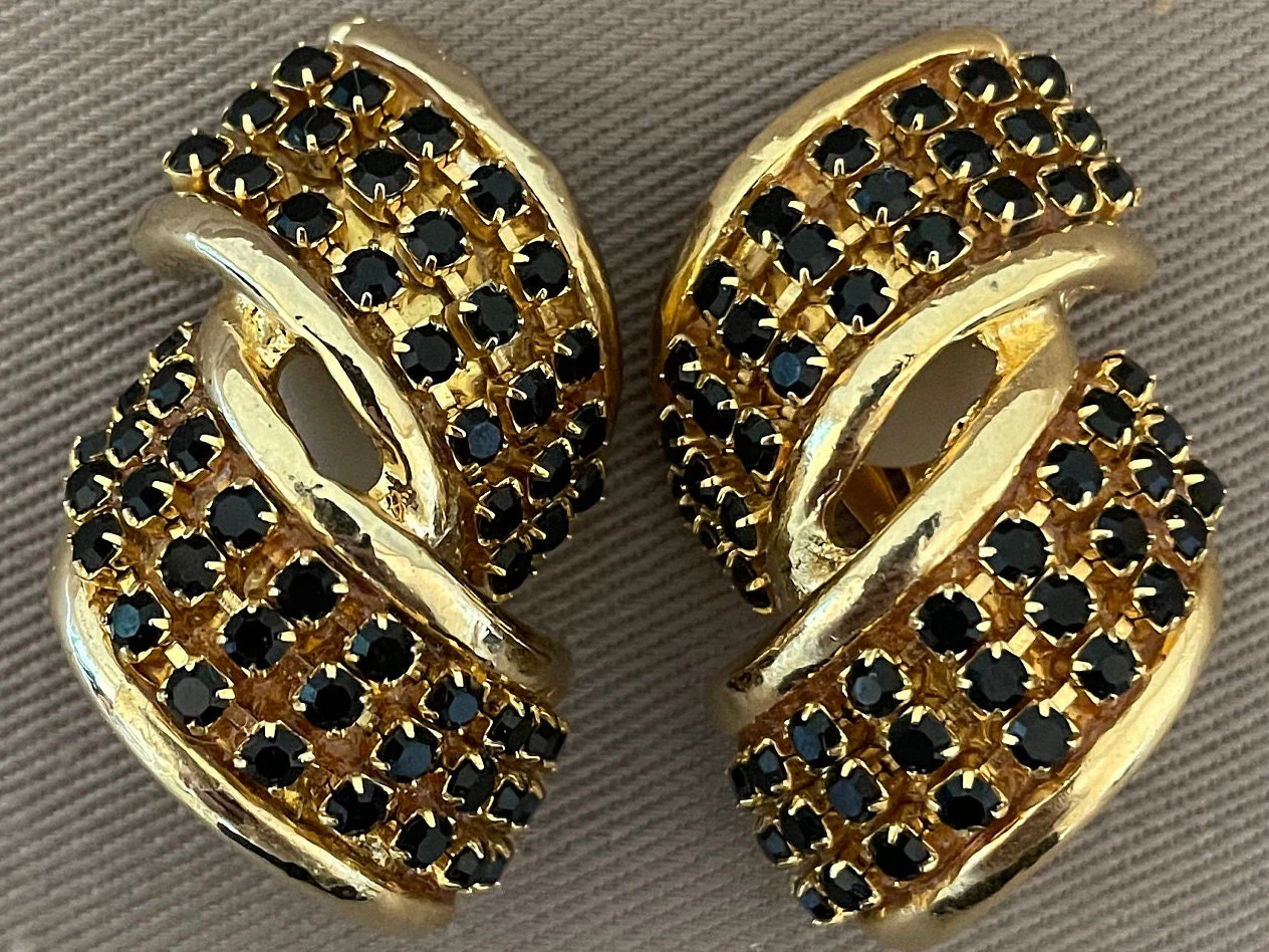 Stunning Deco Signed Jewel Encrusted Ribbon Clip On Statement Earrings - Image 2