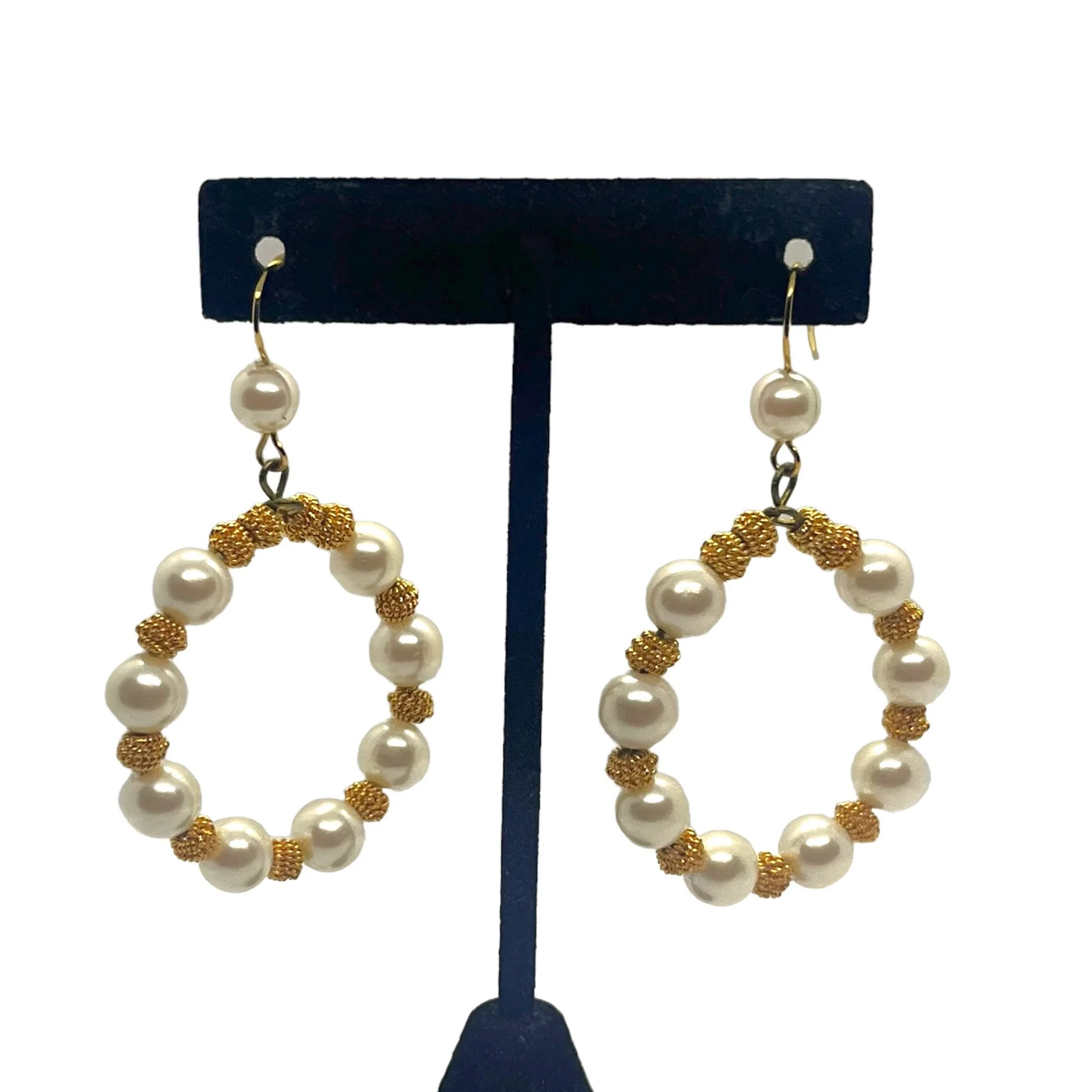 Stunning Vintage Pearl Hoop Earrings 80s 90s Delicate Beaded Runway Gold Tone Oversized Drop Dangle - Image 2