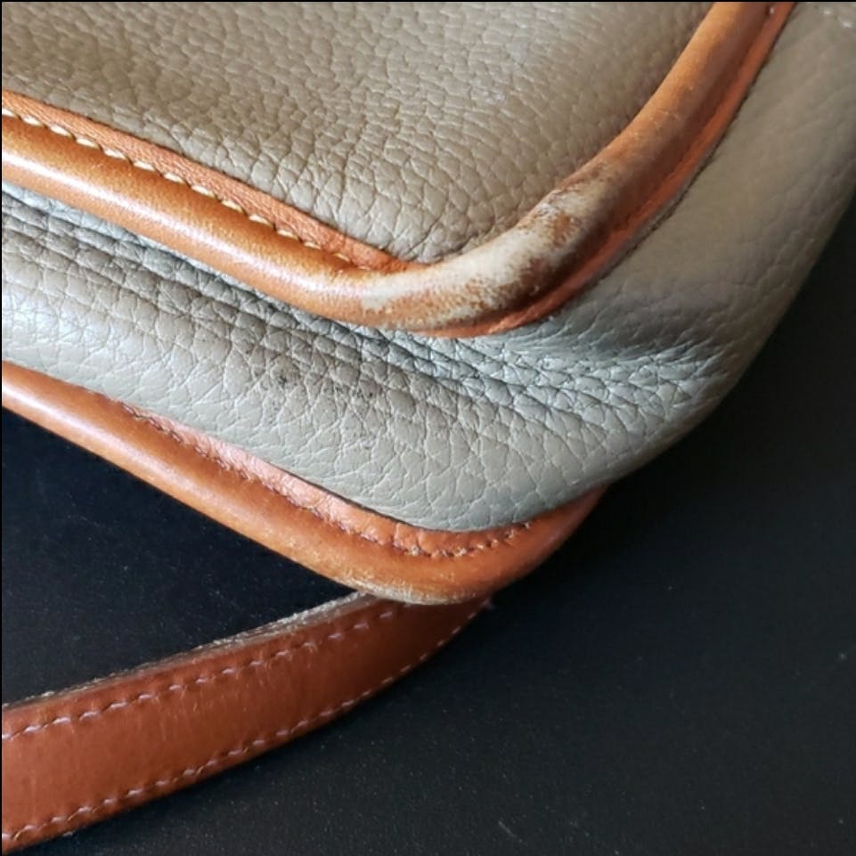 Surrey Vintage Handbag by Dooney & Bourke - Image 15