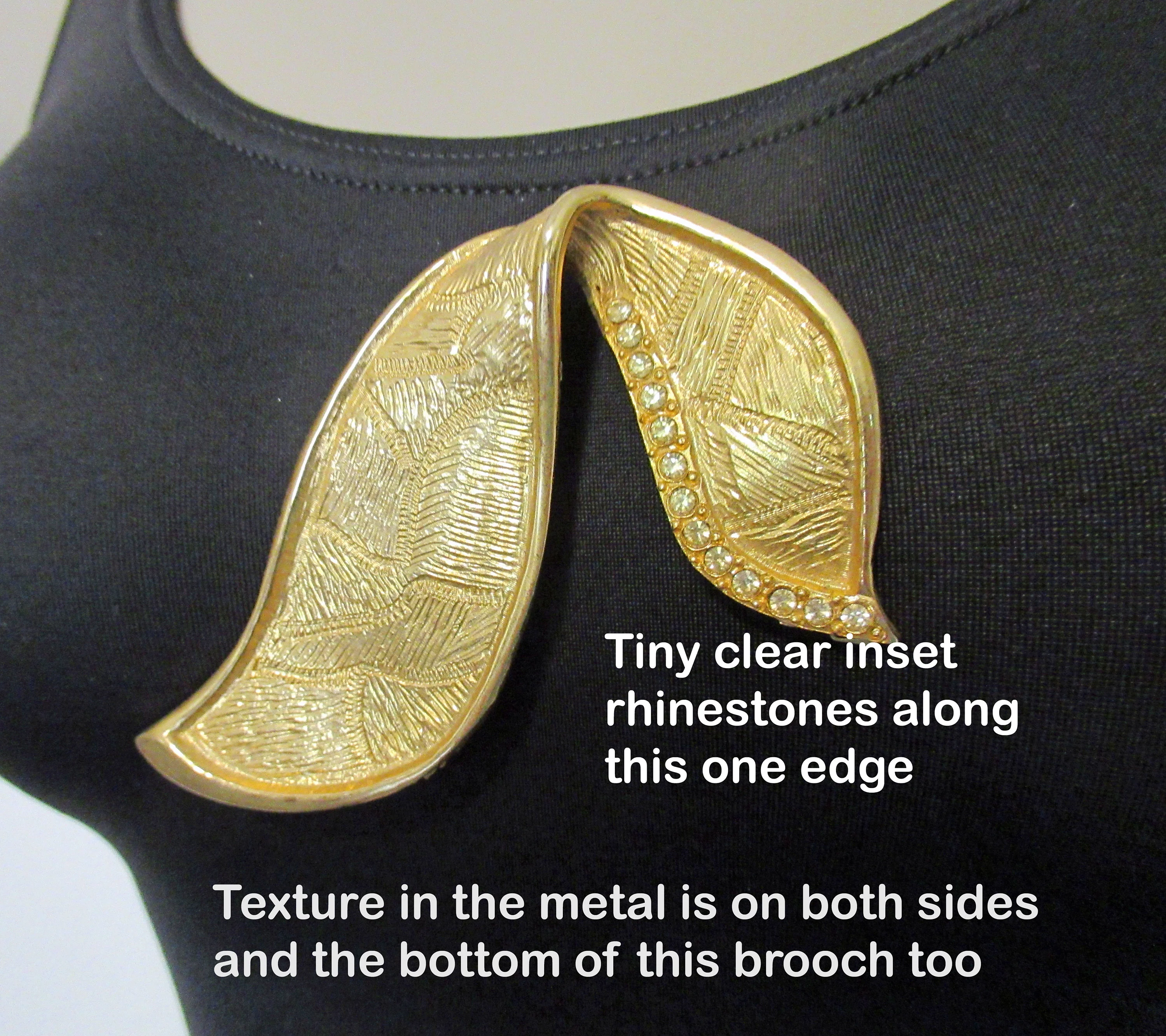 Swoop Style Metal Brooch 3 and 1/2 by 2 Inches Gold Tone Tiny Inset Rhinestones Unusual Design with Textured Metal Well Made Unsigned - Image 4