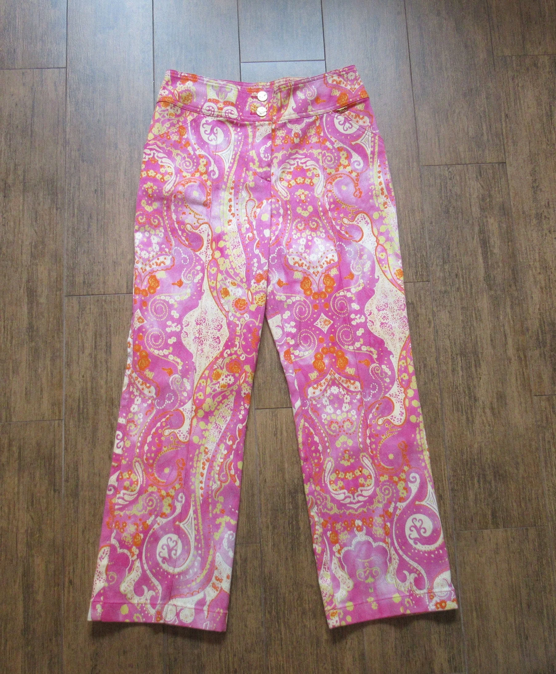 Sz 4 Capri Length Pants Flat Front Cotton Lycra Slim Leg 2 Pockets Sj Metal Tab Made In Usa Charming Pink by St John Sport by Marie Gray - Image 4