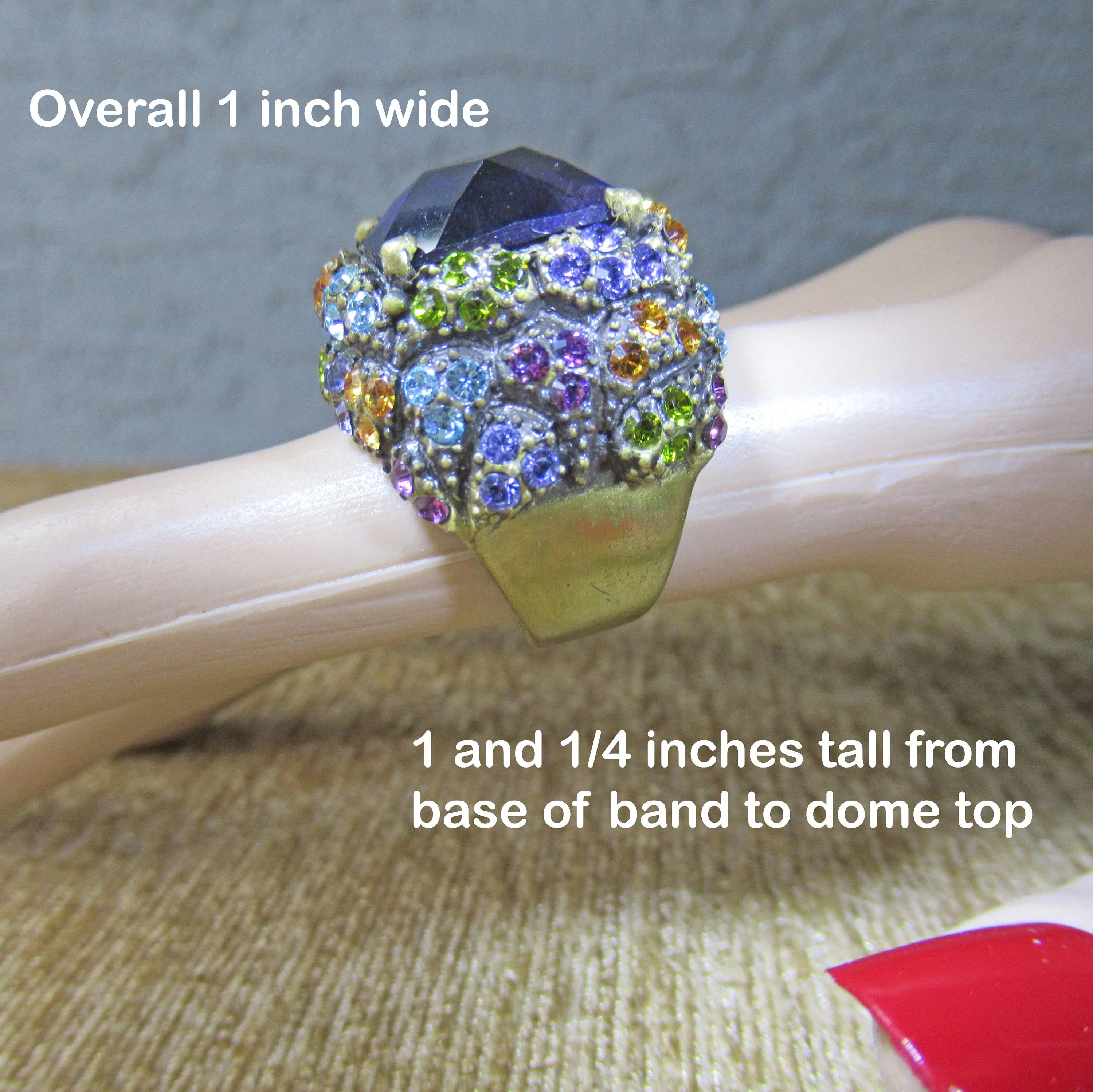 Sz 6 Heidi Daus Cocktail Ring Multicolor Swarovski Crystals, Purple Faceted Center, Wide Statement Ring You Can Wear Anytime, Anywhere - Image 8