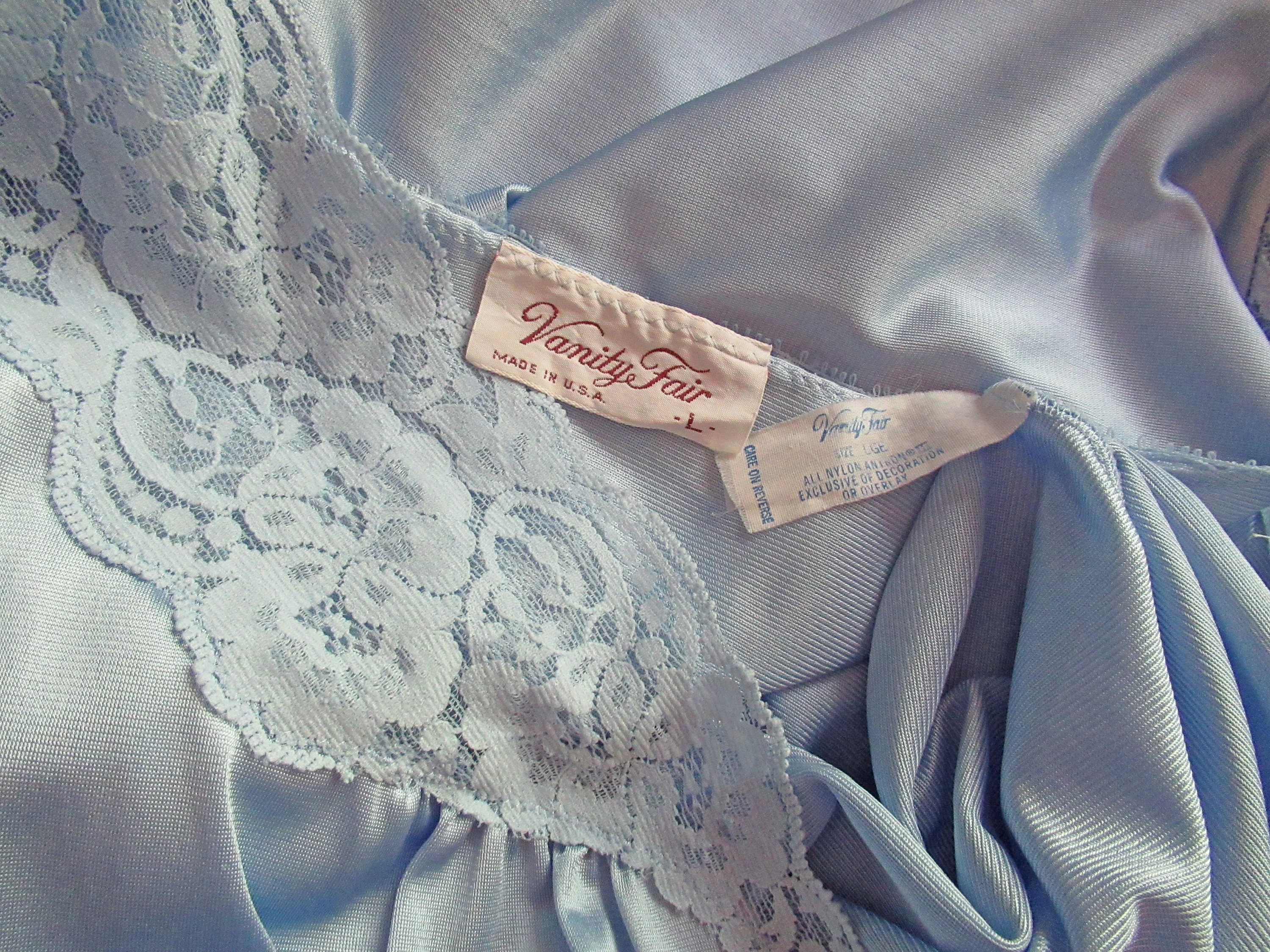 Sz L Robe 44 Inch Bust Made In Usa, Blue Nylon Button Front, Knee Length, Lace V Neckline, 1 Hidden Side Pocket, Sexy Vtg by Vanity Fair - Image 9