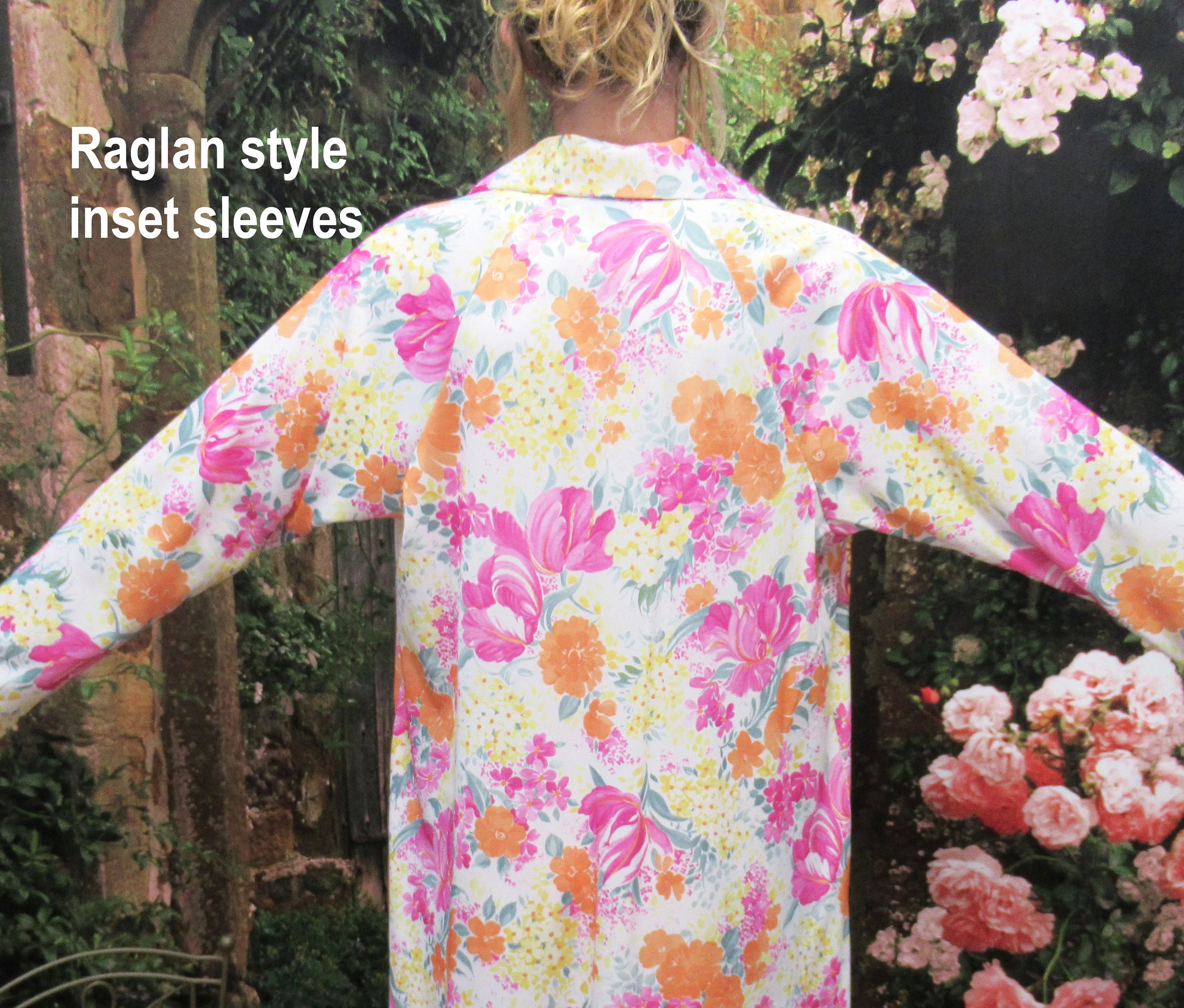 Sz L Robe 48 Inch Bust, Travel-Lite by Boutique, Made In Usa, Knee Length Polyester A-Line Pastel Floral Print, Front Zip, 2 Side Pockets - Image 9