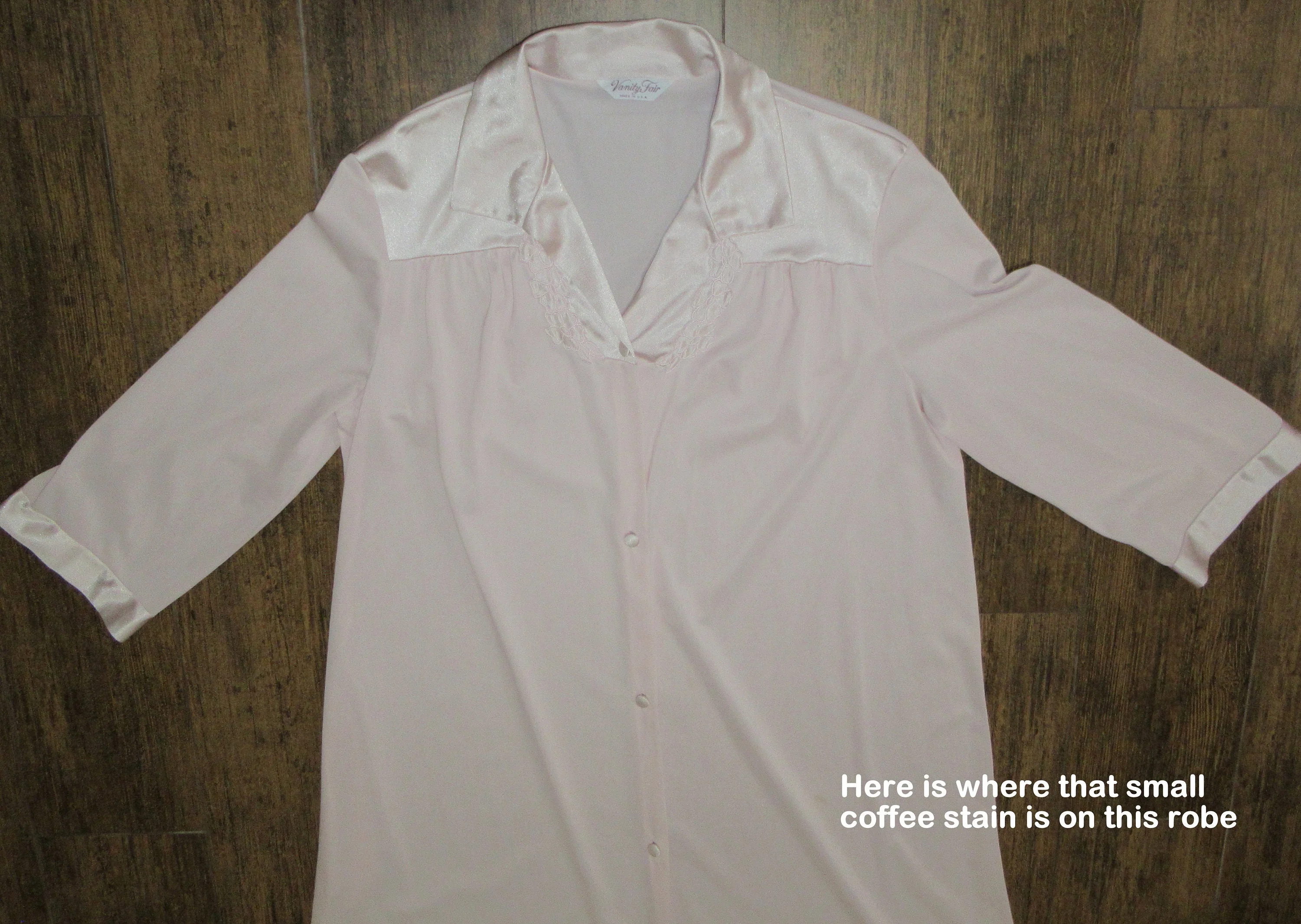 Sz Med 41 Bust Robe Nylon Elbow Length Sleeve Button Front Pastel Pink Knee Length Vf A-Line Made In Usa Small Stain by Vanity Fair - Image 8