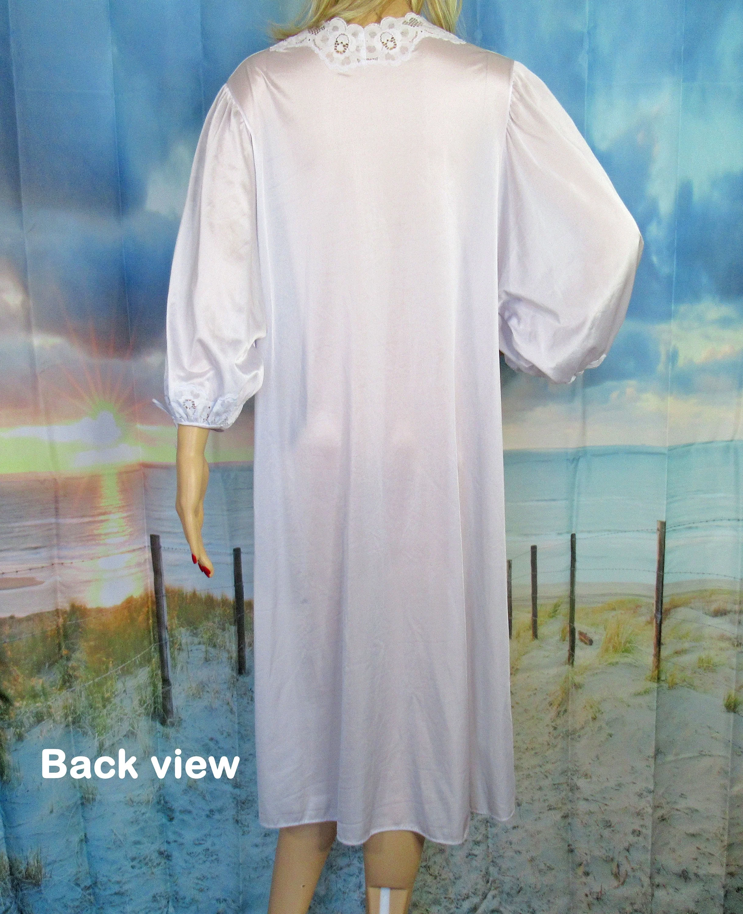 Sz Med Robe Flair Negligee Style Open Front Pastel Lavender Nylon, Lace and Ties, Made In Usa, Full Sleeve, Older Ilgwu Union Tag, Vtg - Image 10