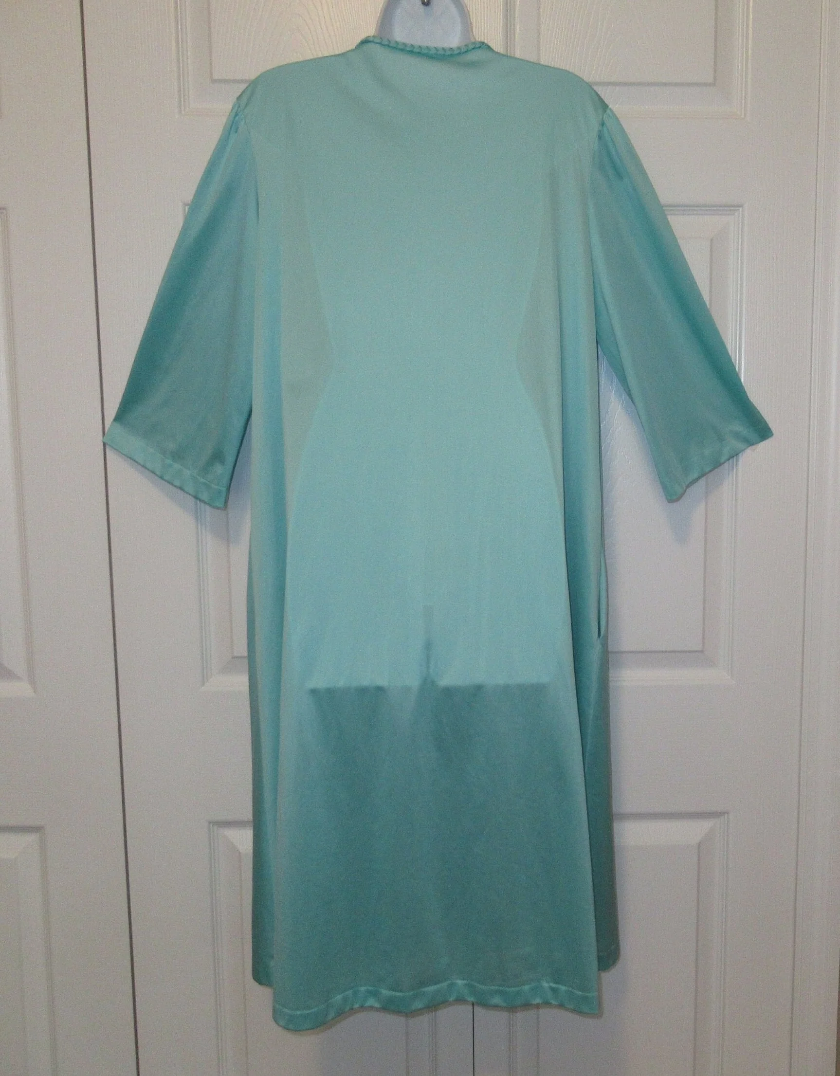 Sz S Robe 43 Bust A-Line Shape Cloth Covered Front Buttons Teal Nylon Knee Length Elbow Length Sleeves Top Braid Trim Vtg by Vanity Fair - Image 10
