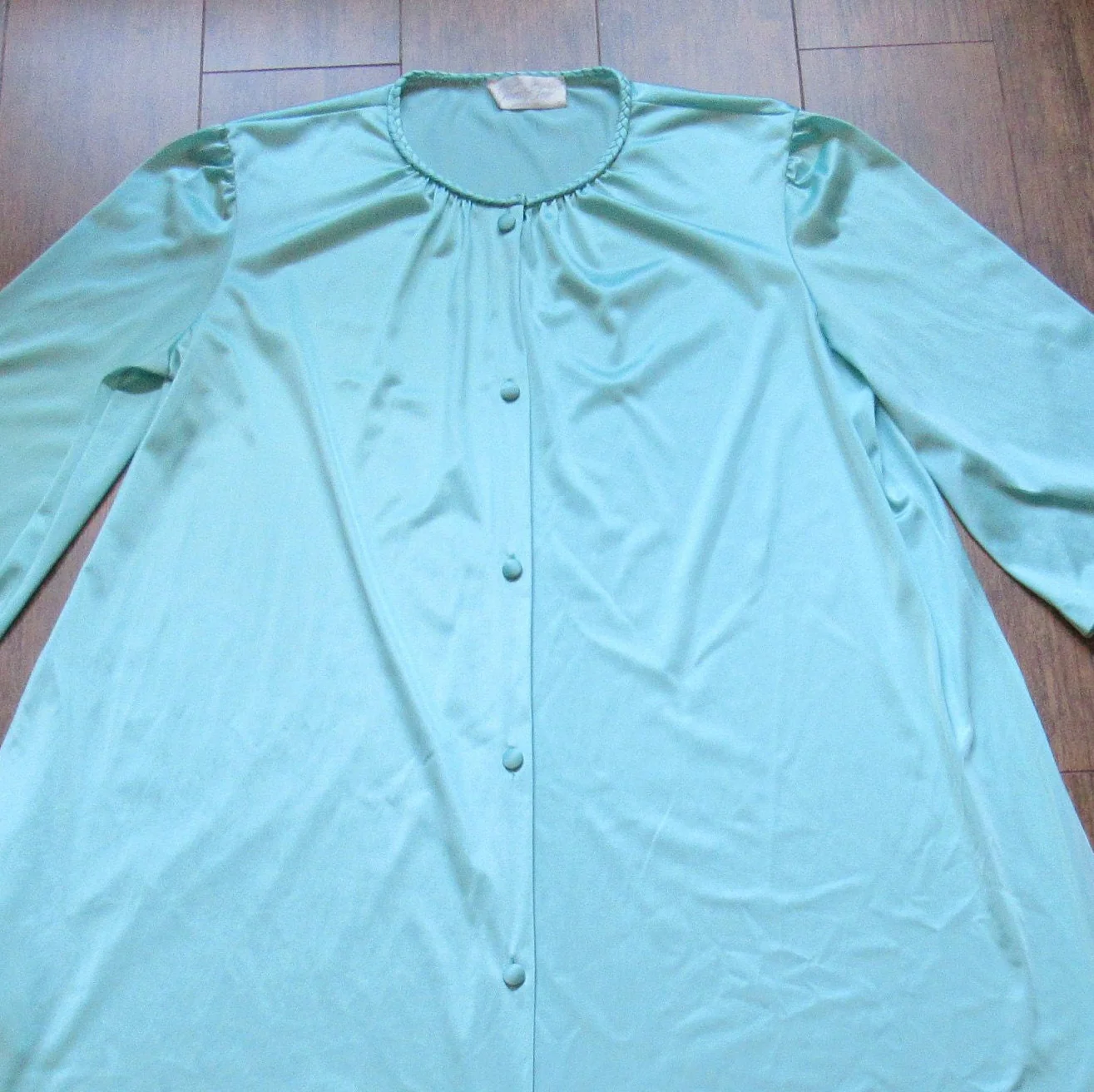 Sz S Robe 43 Bust A-Line Shape Cloth Covered Front Buttons Teal Nylon Knee Length Elbow Length Sleeves Top Braid Trim Vtg by Vanity Fair - Image 8