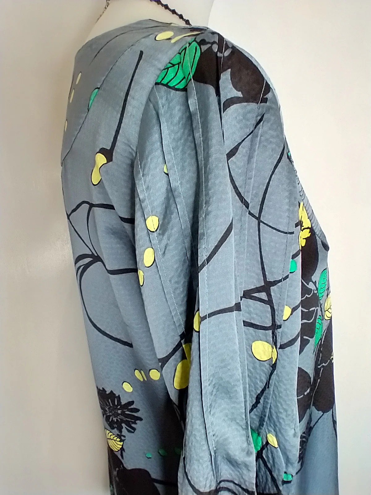 Textured Silk With Unique Color Mix Blouse By Hararai - Image 6