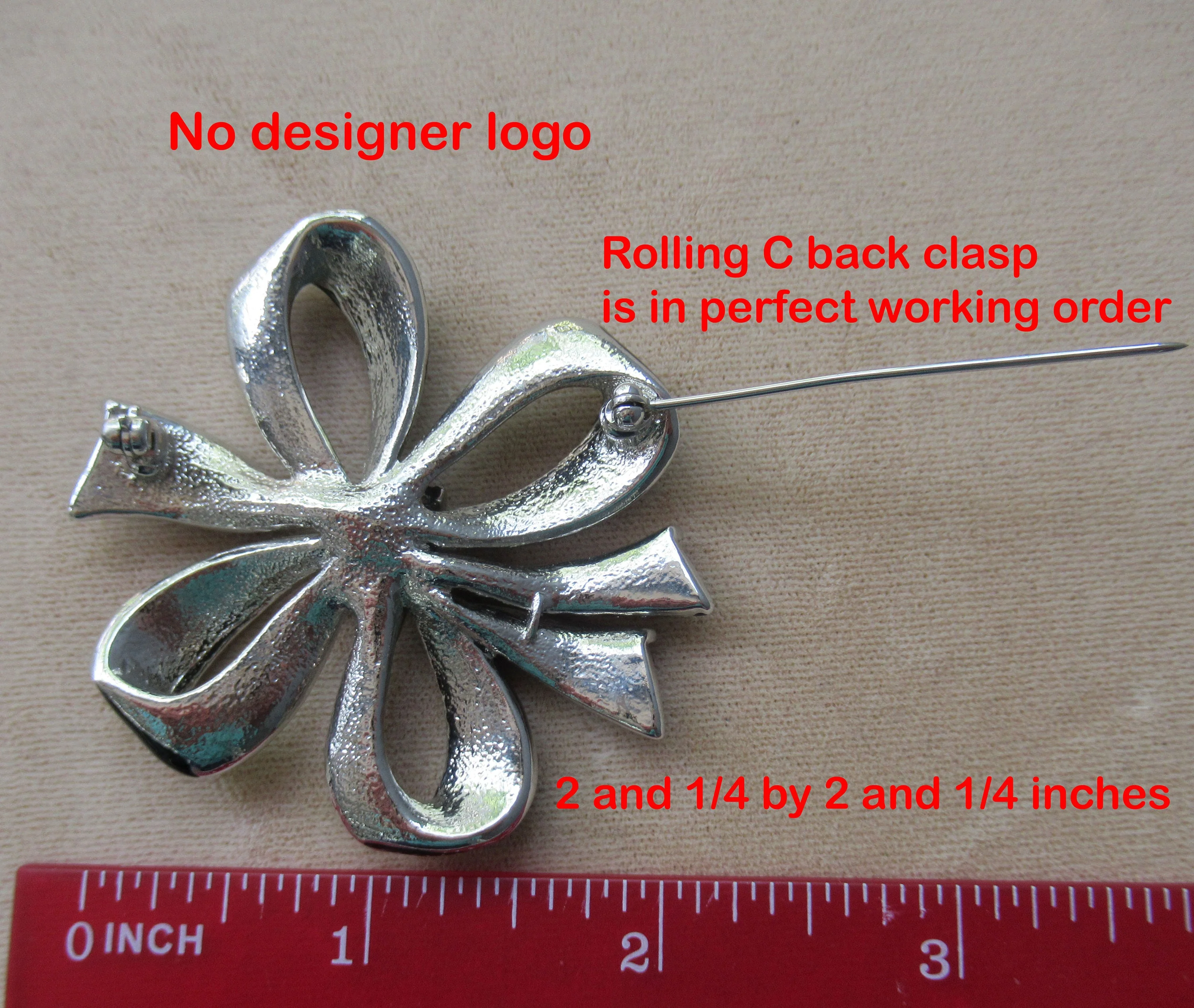 Tied Bow Style Brooch Black Enamel and Silver Tone Edge Unsigned 2 and 1/4 by 2 and 1/4 Inch Rolling C Back Clasp Classic Style / Color - Image 7