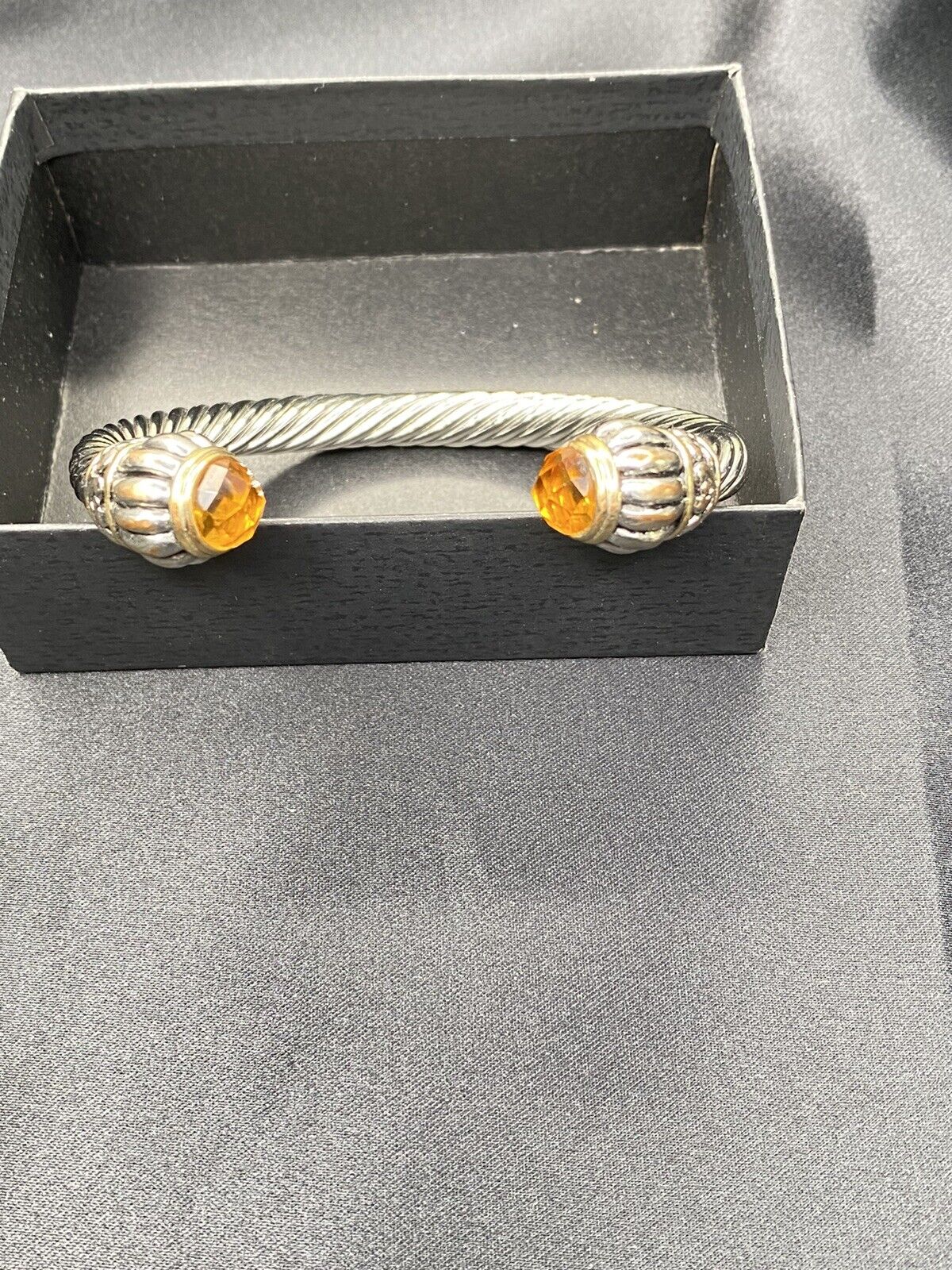 Twisted Cable Cuff Bracelet Silver Tone with Cabochon Ends Nwot - Image 6