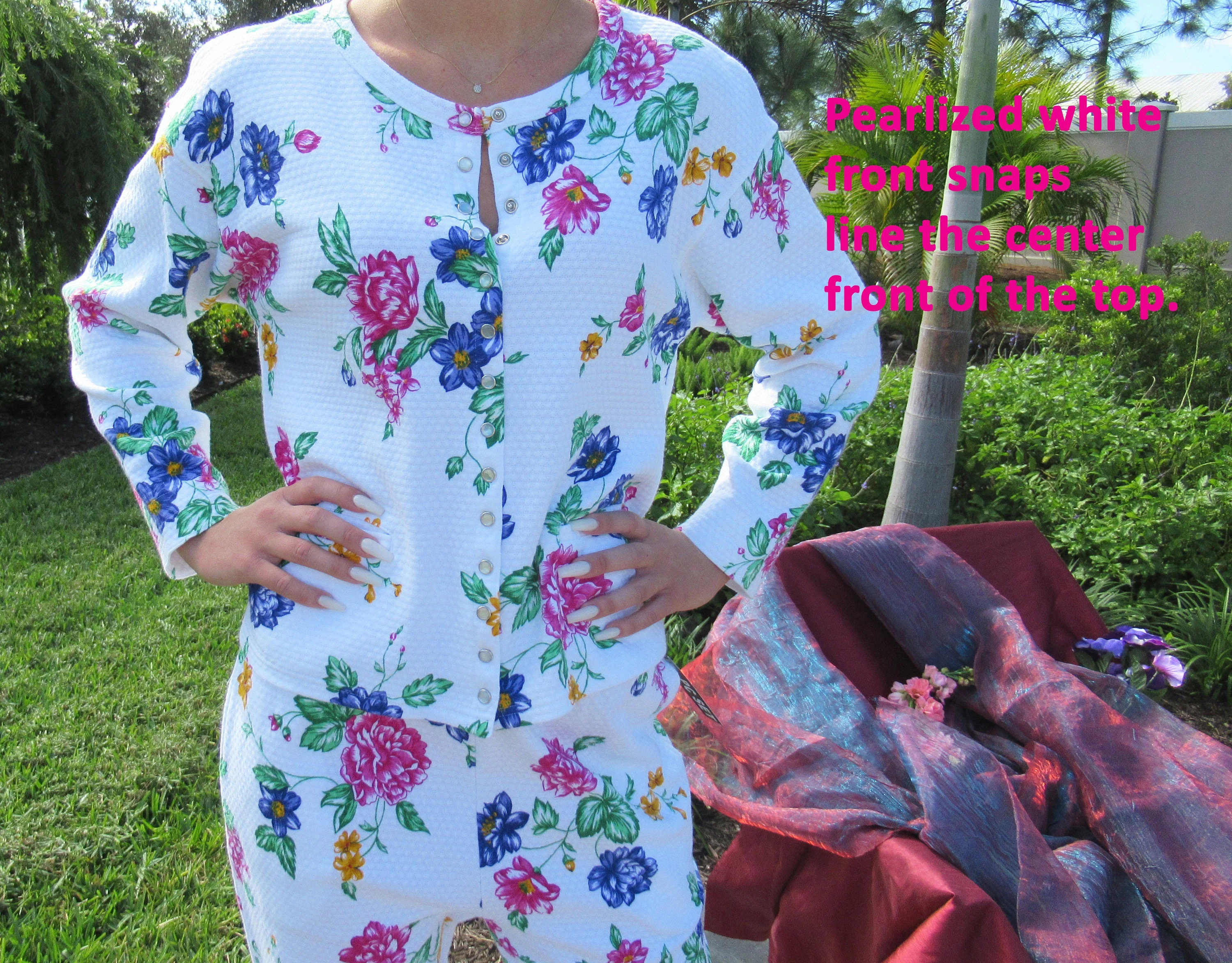 Two Piece Casualwear Loungewear Cotton Floral Set Jones New York Sport Made Hong Kong Snap Front Top Elastic Pants by Jones New York - Image 3