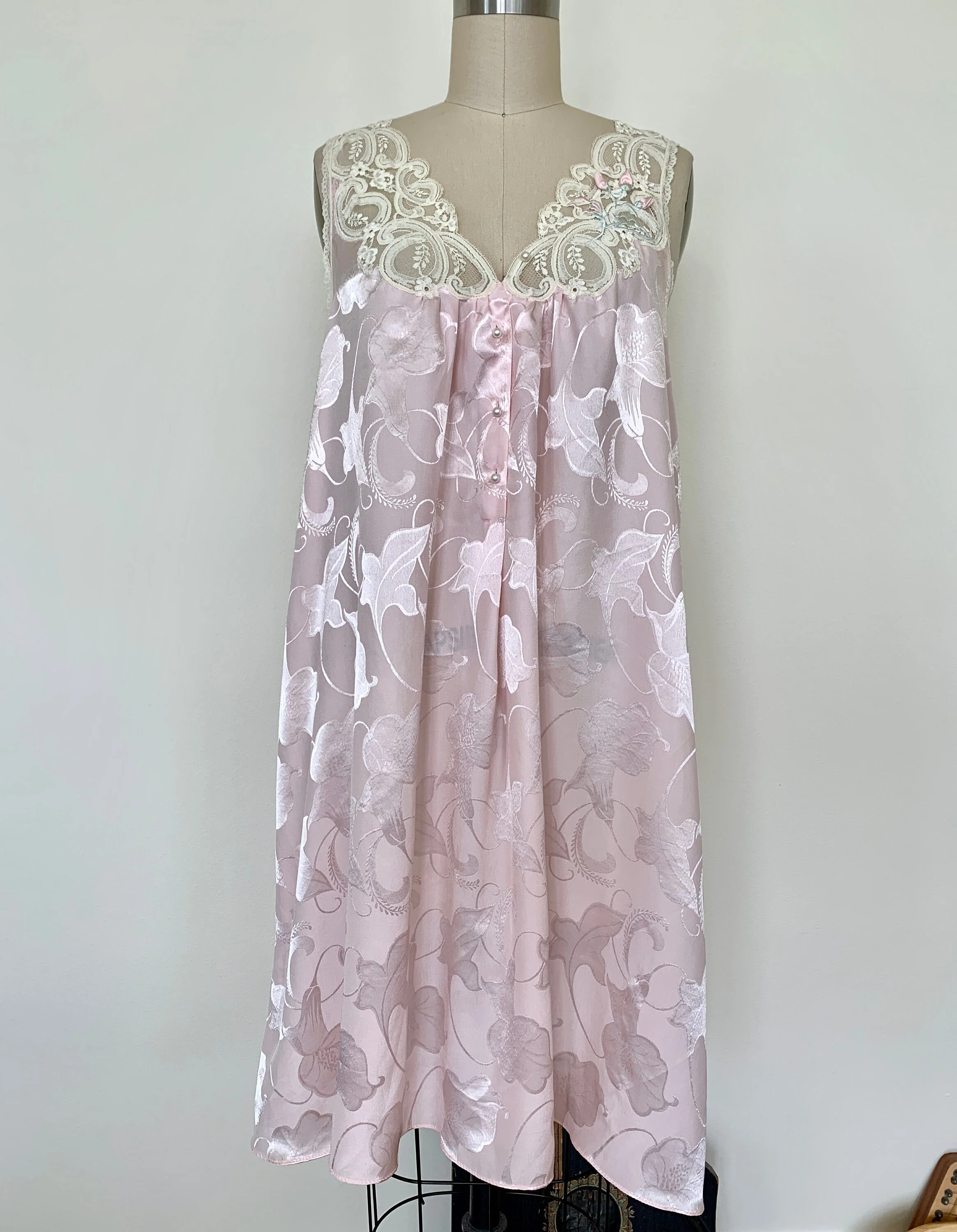 Two Piece Vintage 80s Eve Stillman Pink Set Nightgown and Robe Sz M / L by I Magnin - Image 6