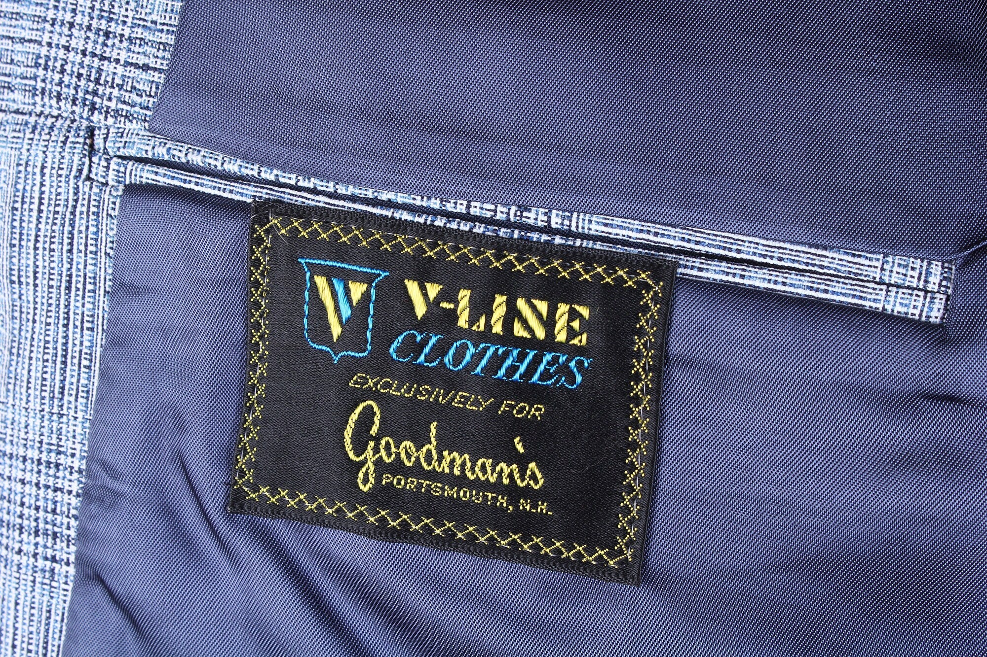 V Line Brand 60s Era Blue Plaid Check Polyester Men's Sports Coat - Image 2