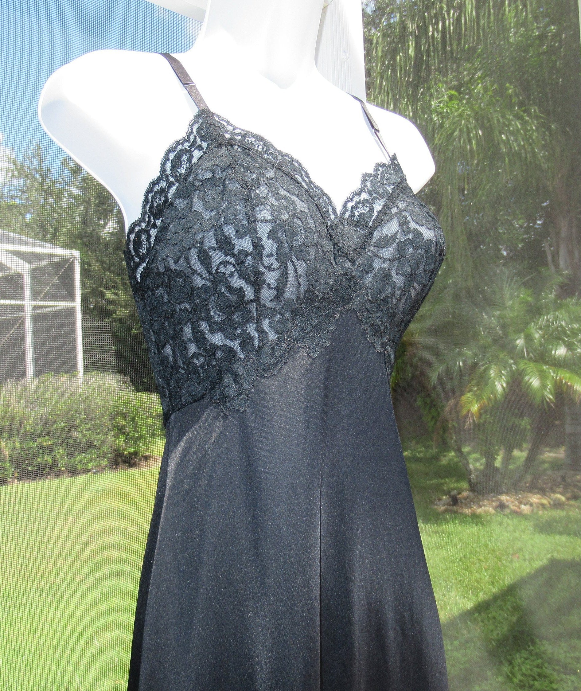 Van Raalte Slip Black Suavette Nylon Beautifully Shaped Lace Bodice Front and Back Sheer Lace Hemline Vintage by Van Raalte - Image 3