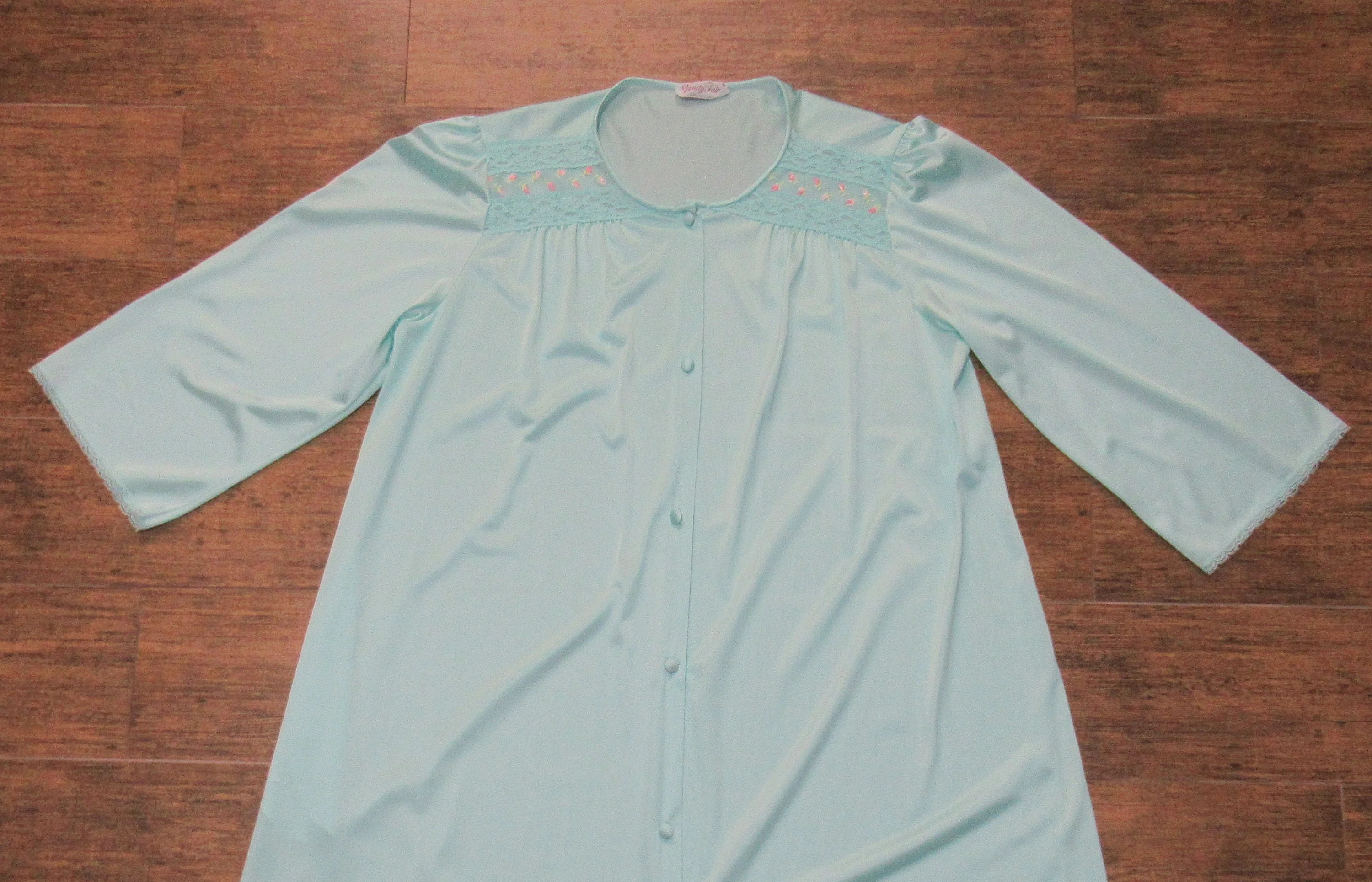 Vanity Fair Robe Cloth Covered Front Buttons Nylon Teal Knee Length A-Line Elbow Length Sleeves Top Lace Embroidery by Vanity Fair - Image 9
