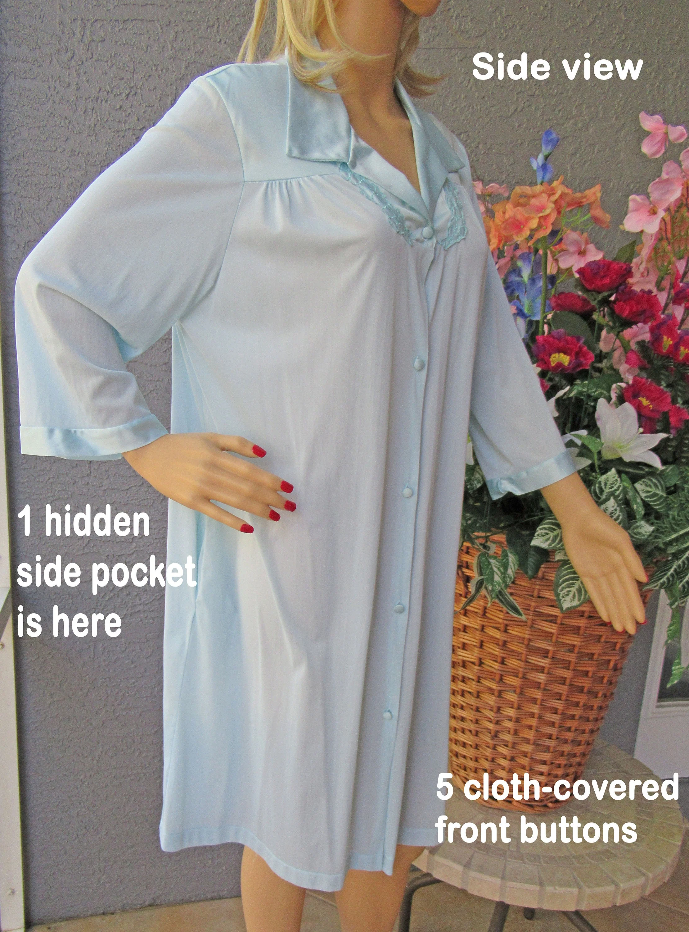 Vanity Fair Robe Teal Blue Nylon Length Sleeve Classic A-Line 5 Button Front Made In Guatemala Vintage by Vanity Fair - Image 5