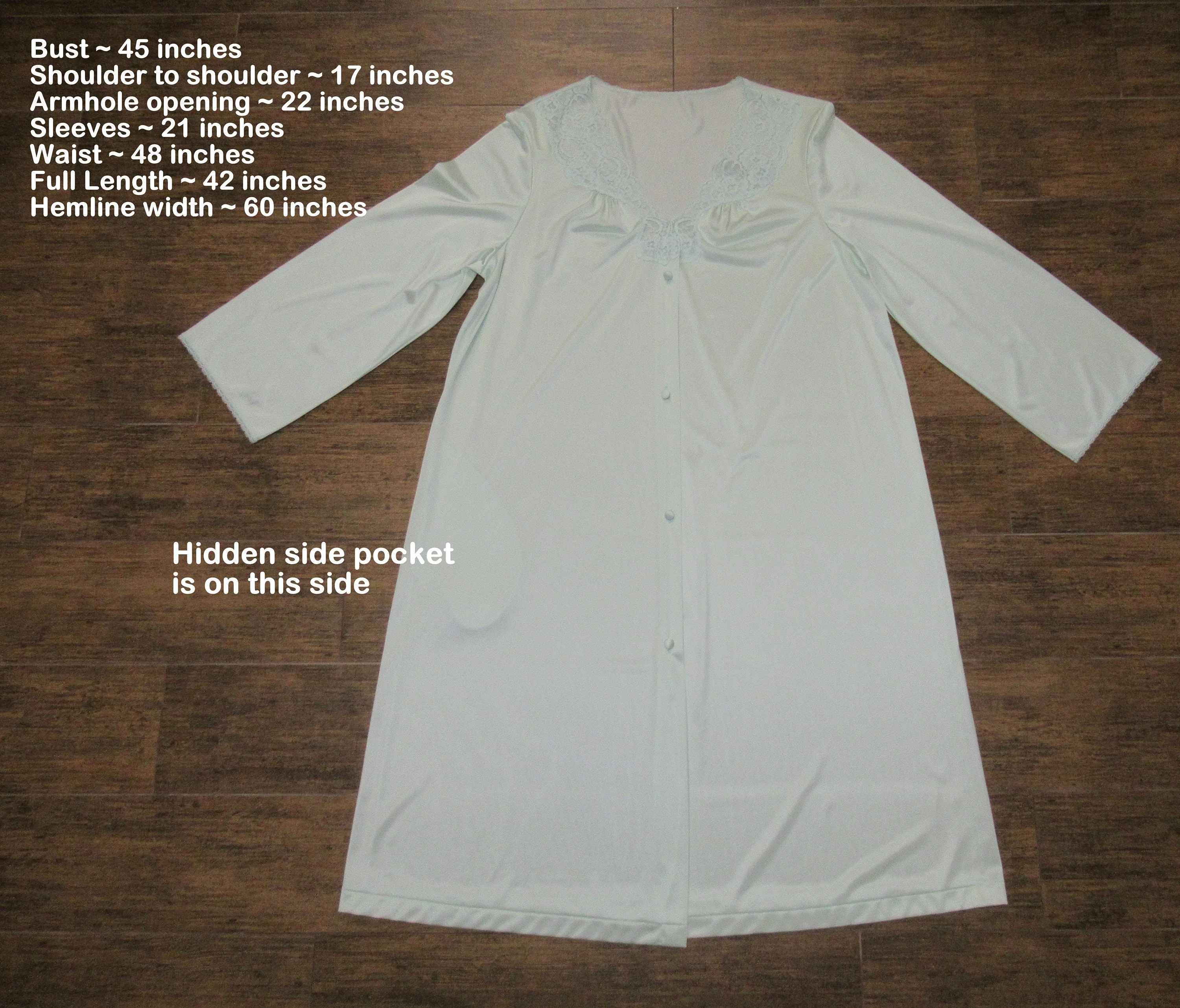 Vanity Fair Robe Wlace Yoke Pastel Green Nylon Button Front Large Knee Length 1 Hidden Side Pocket No Collar by Vanity Fair - Image 7