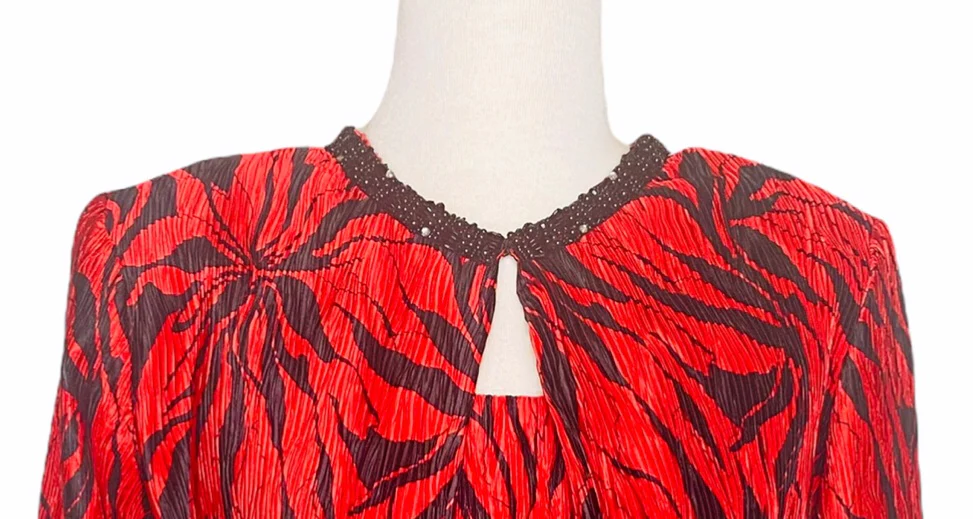 Víctor Costa Jacket and Tank Top Set Red by Víctor Costa - Image 12
