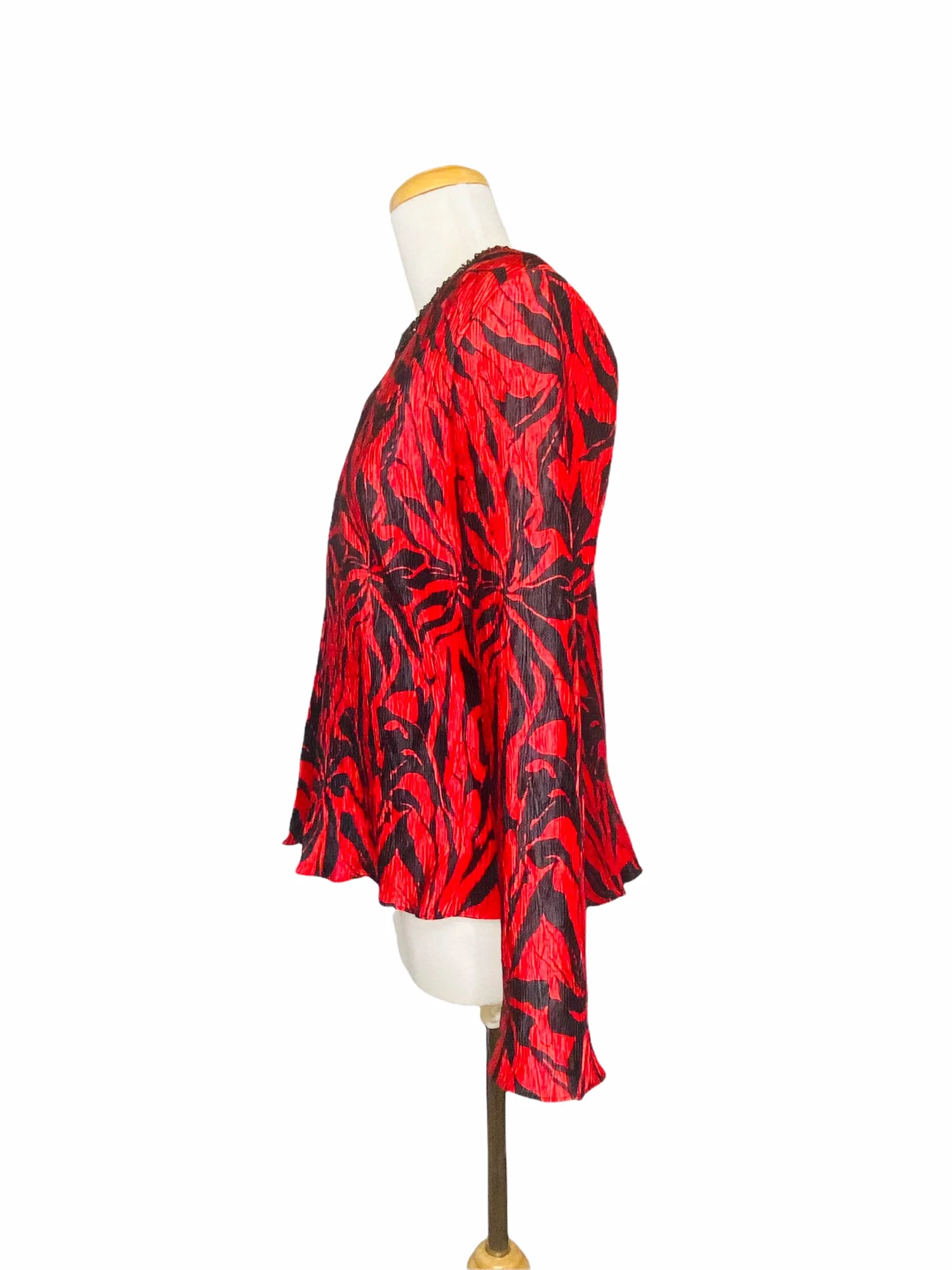 Víctor Costa Jacket and Tank Top Set Red by Víctor Costa - Image 6