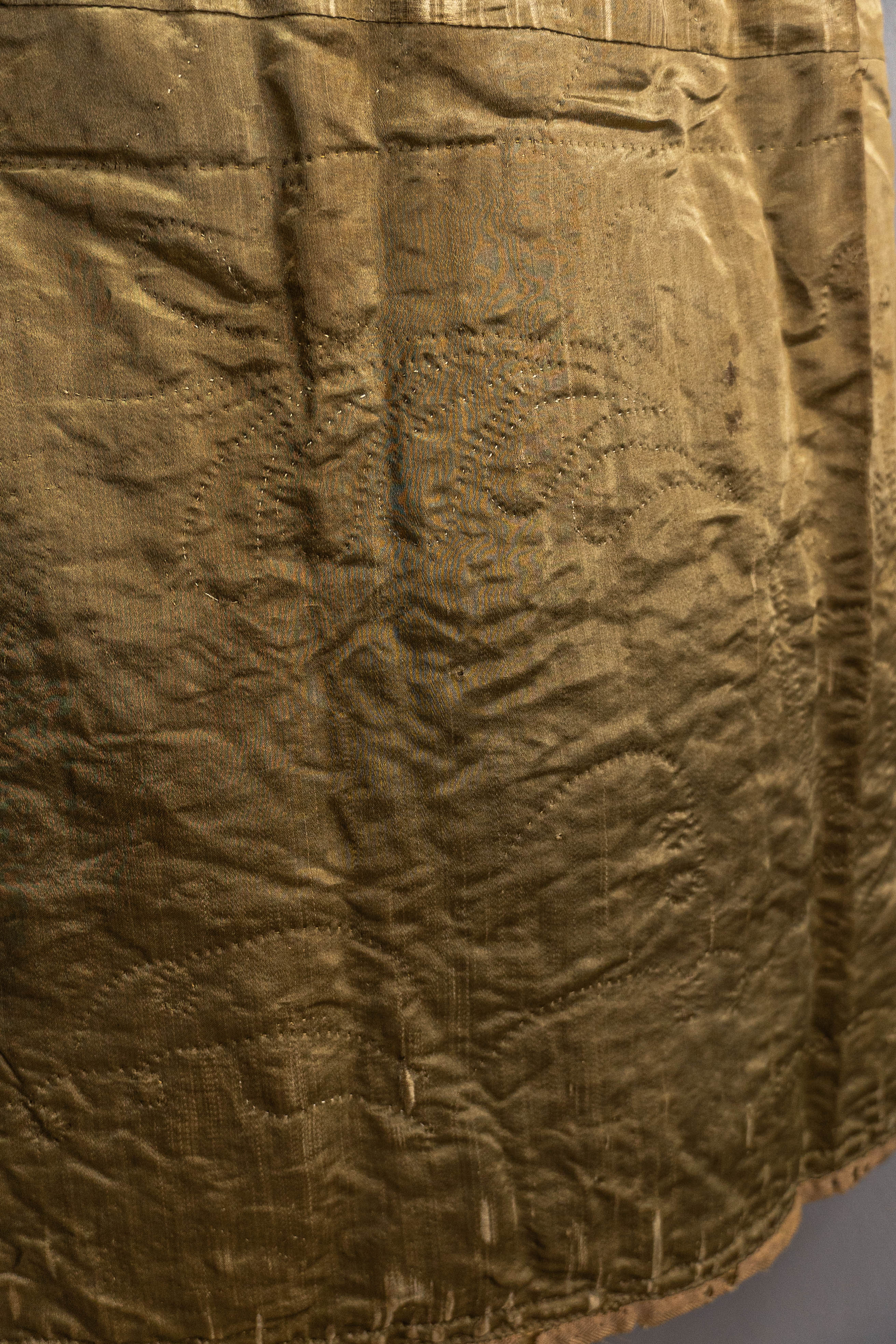 Victorian Antique Hand Quilted Green Silk Petticoat As-is By 1840s-1850s - Image 6