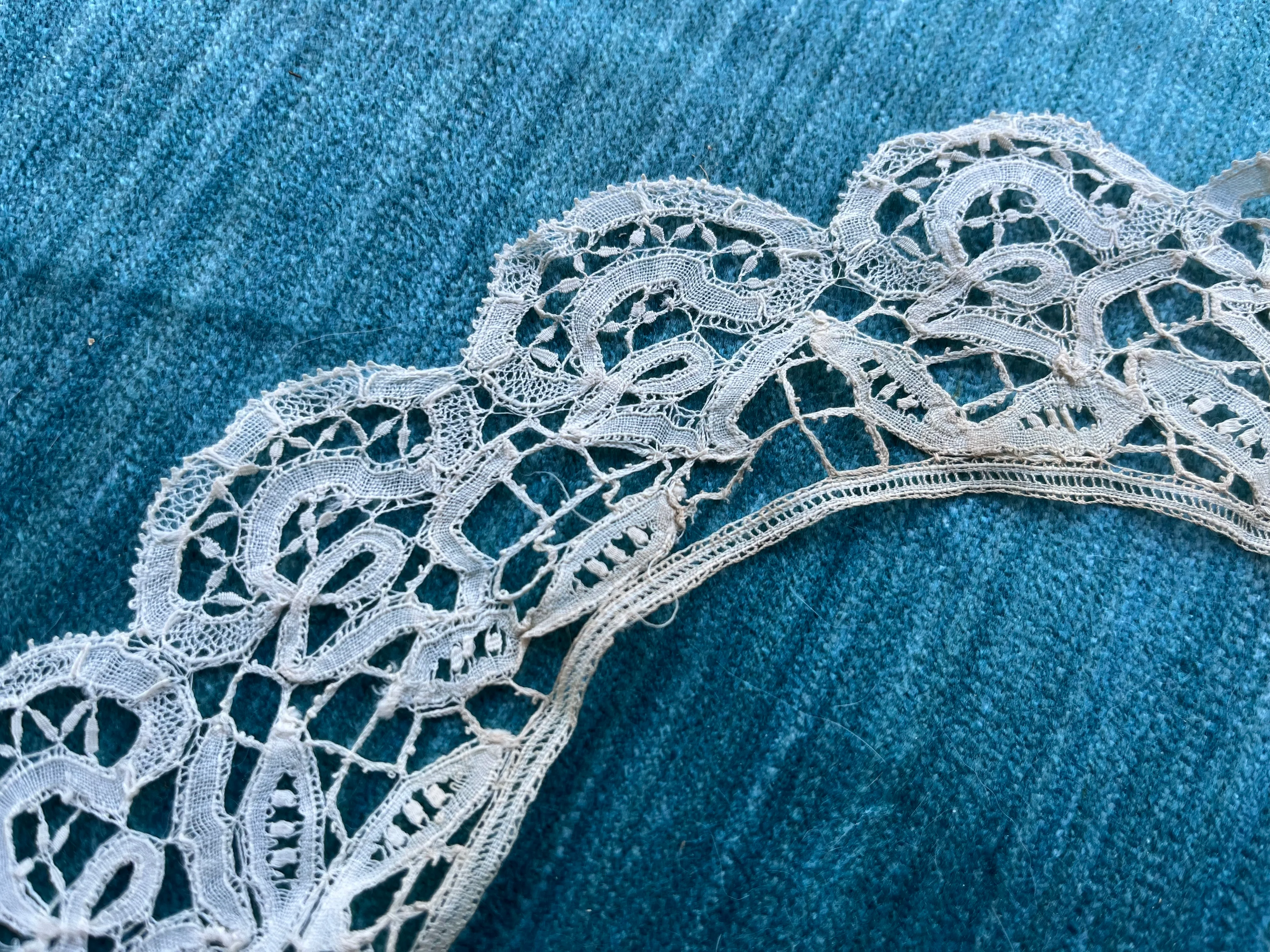 Victorian Antique Lace Collar - Image 9