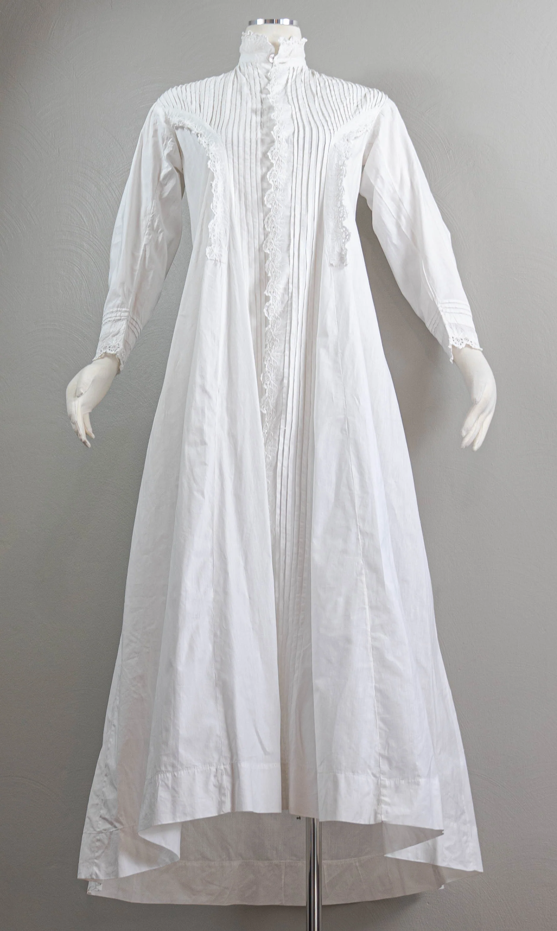 Victorian Pin-tucked White Linen Nightgown Small Train - Image 2