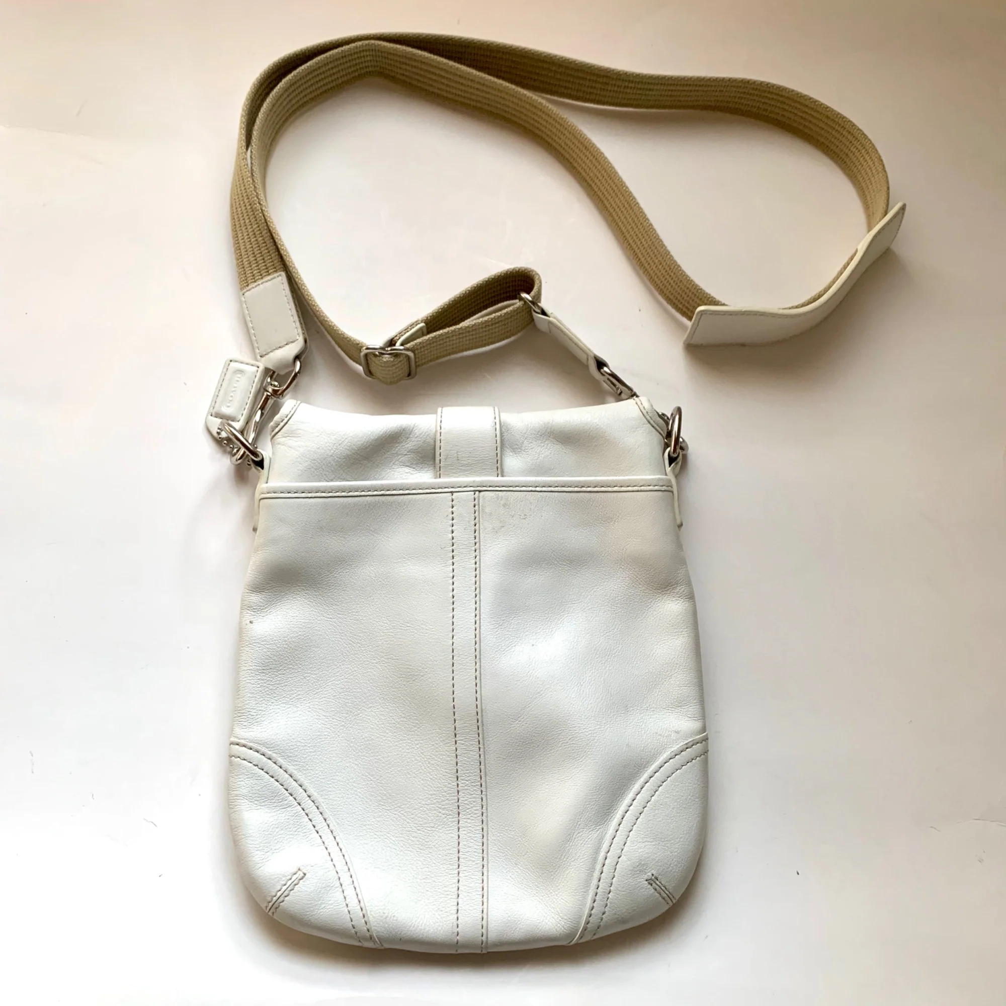 Vintage 00s Crossbody White Leather Canvas Web Strap Snap Flap Logo Lining by Coach - Image 4
