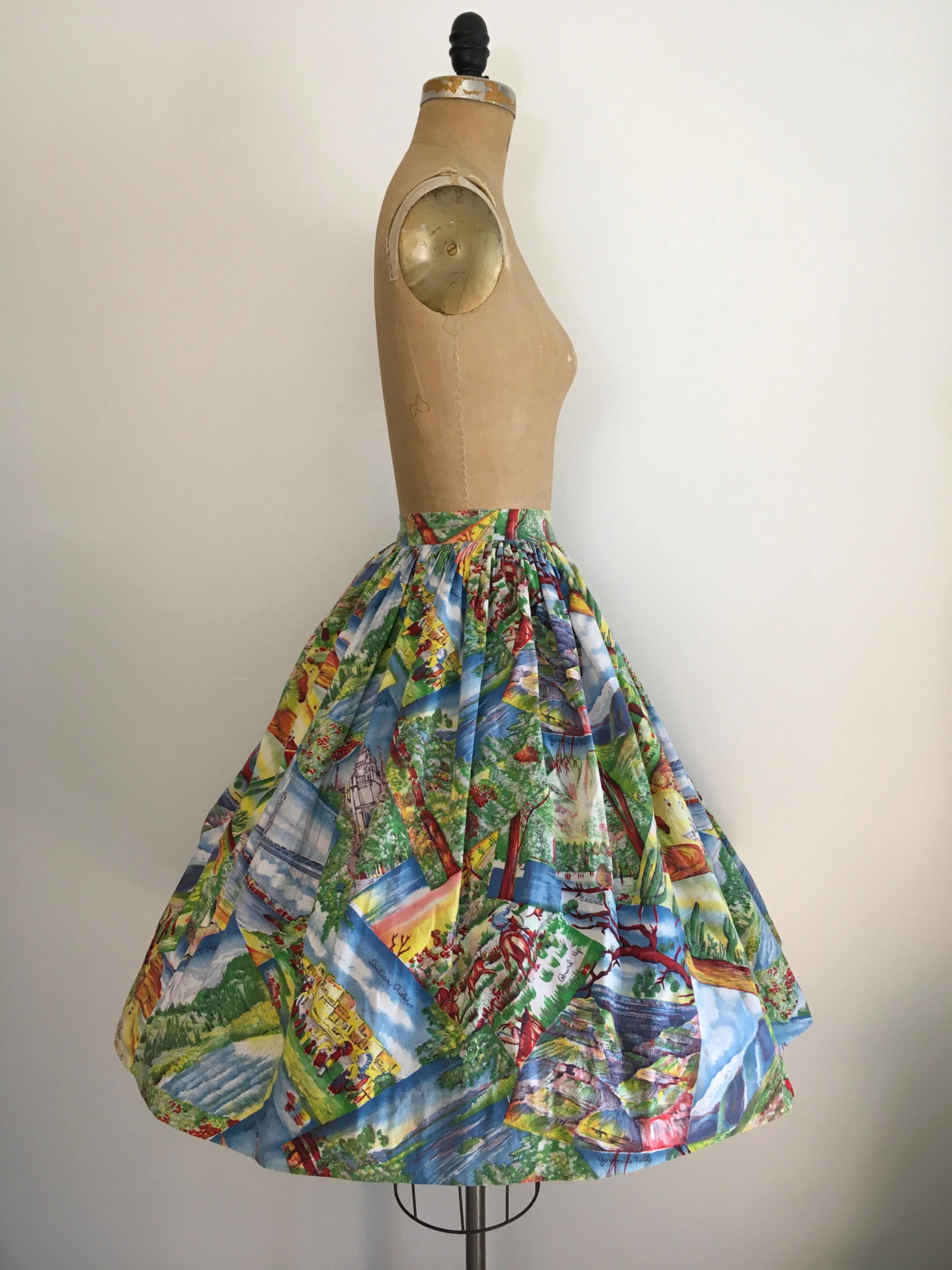 50’s Travel Novelty Print Tourist Skirt Out West Grand Canyon by Vintage - Image 3