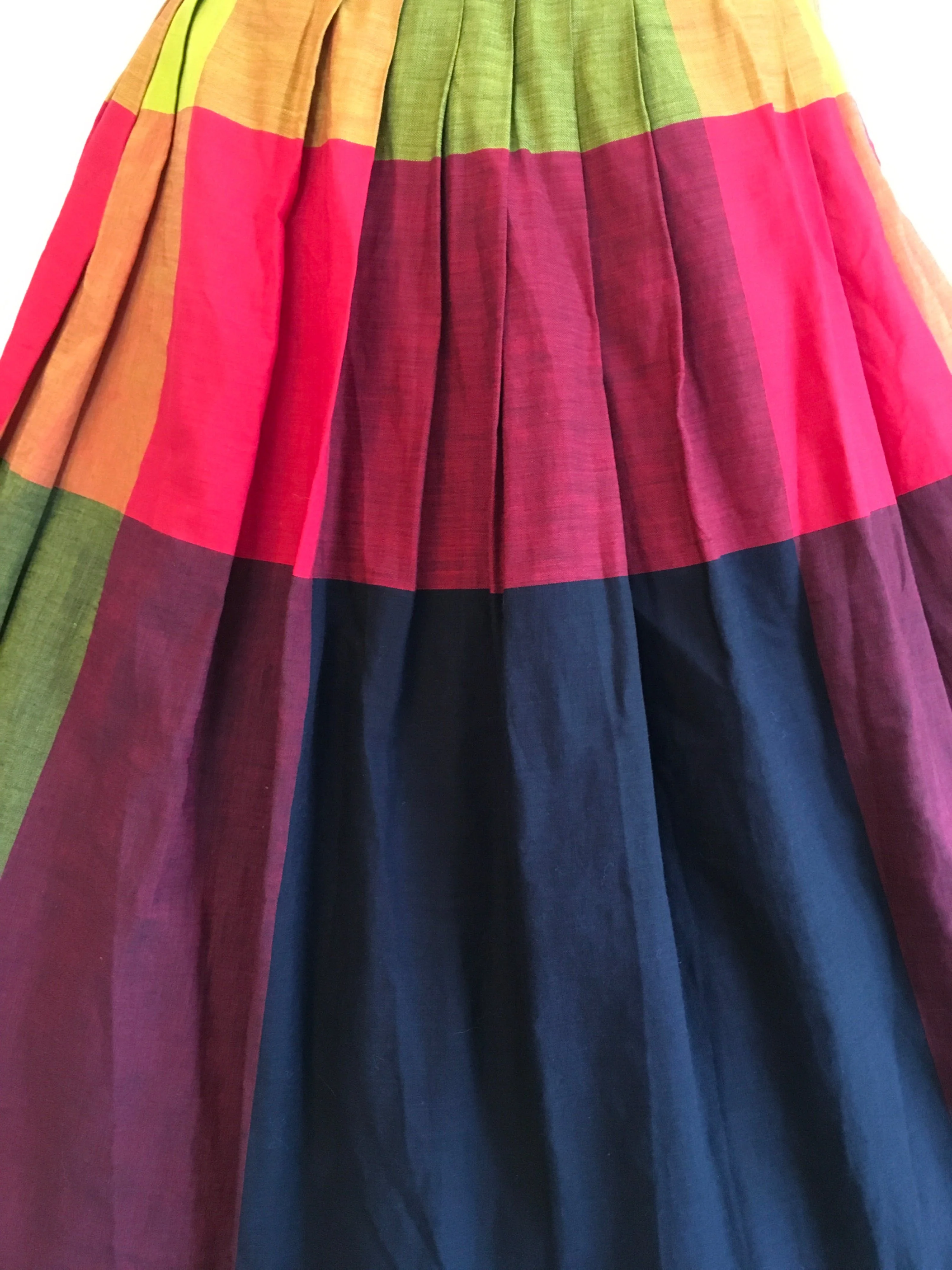 50's Multicolor Large Plaid Pleated Skirt by Reid and Reid - Image 4