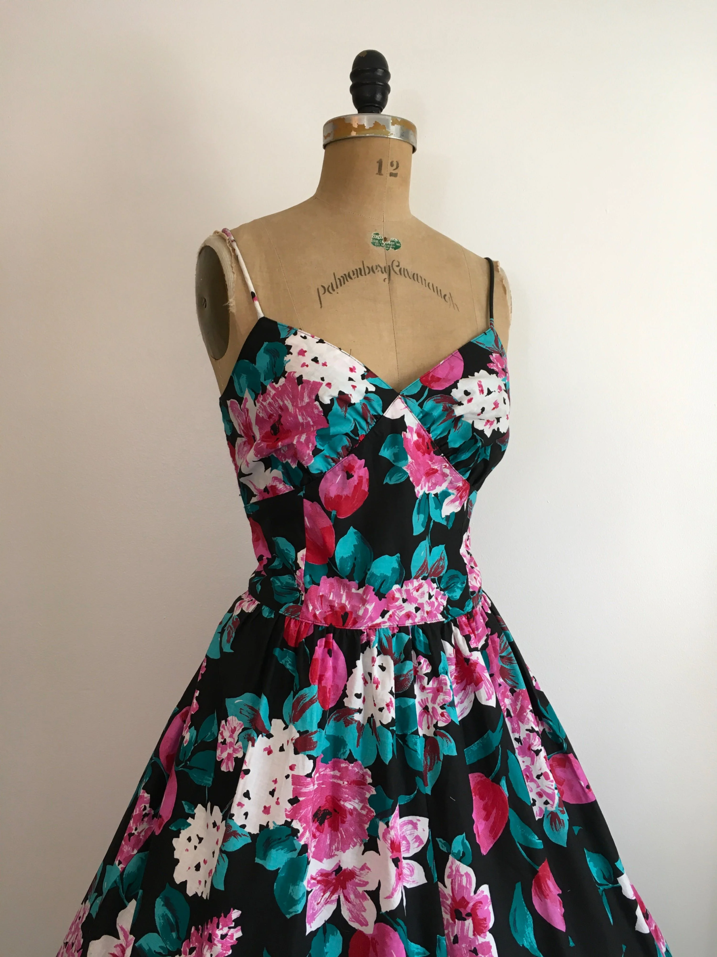80’s Floral Sundress Dress by Lanz - Image 4