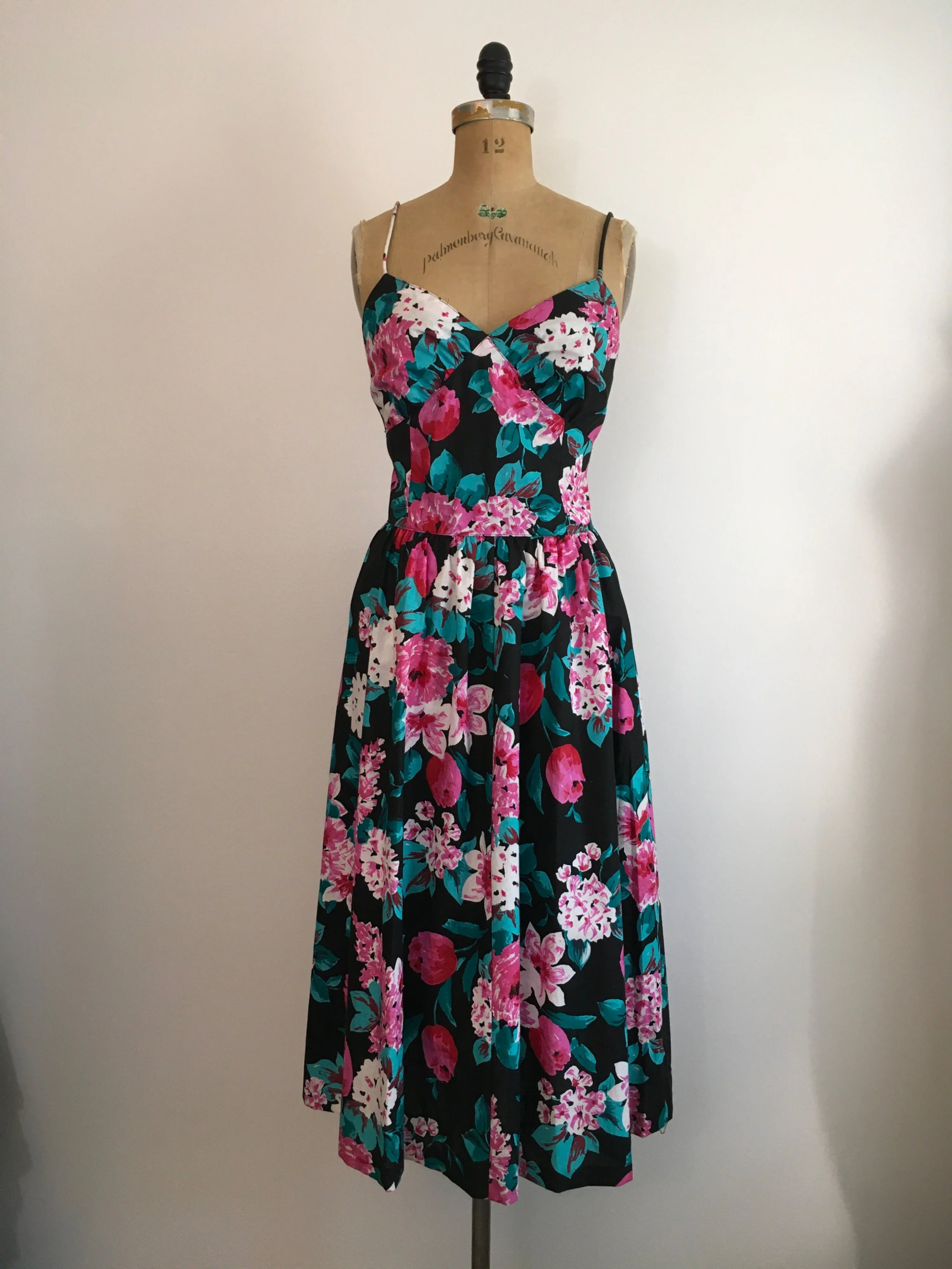 80’s Floral Sundress Dress by Lanz - Image 5