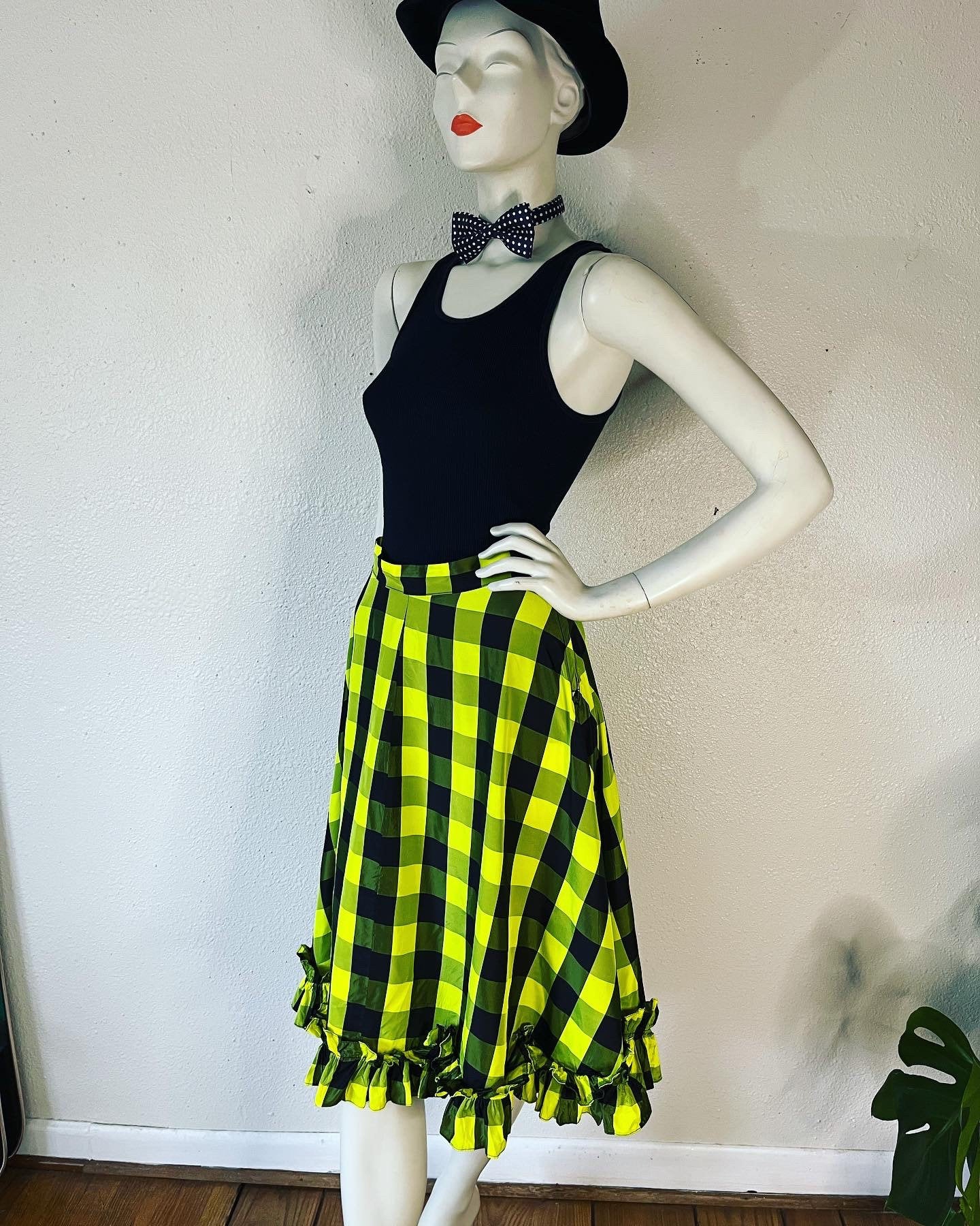 Vintage 30s 40s Highlighter Neon Yellow and Black Buffalo Plaid Silk Taffeta Skirt with Double Ruffle Hem - Image 6