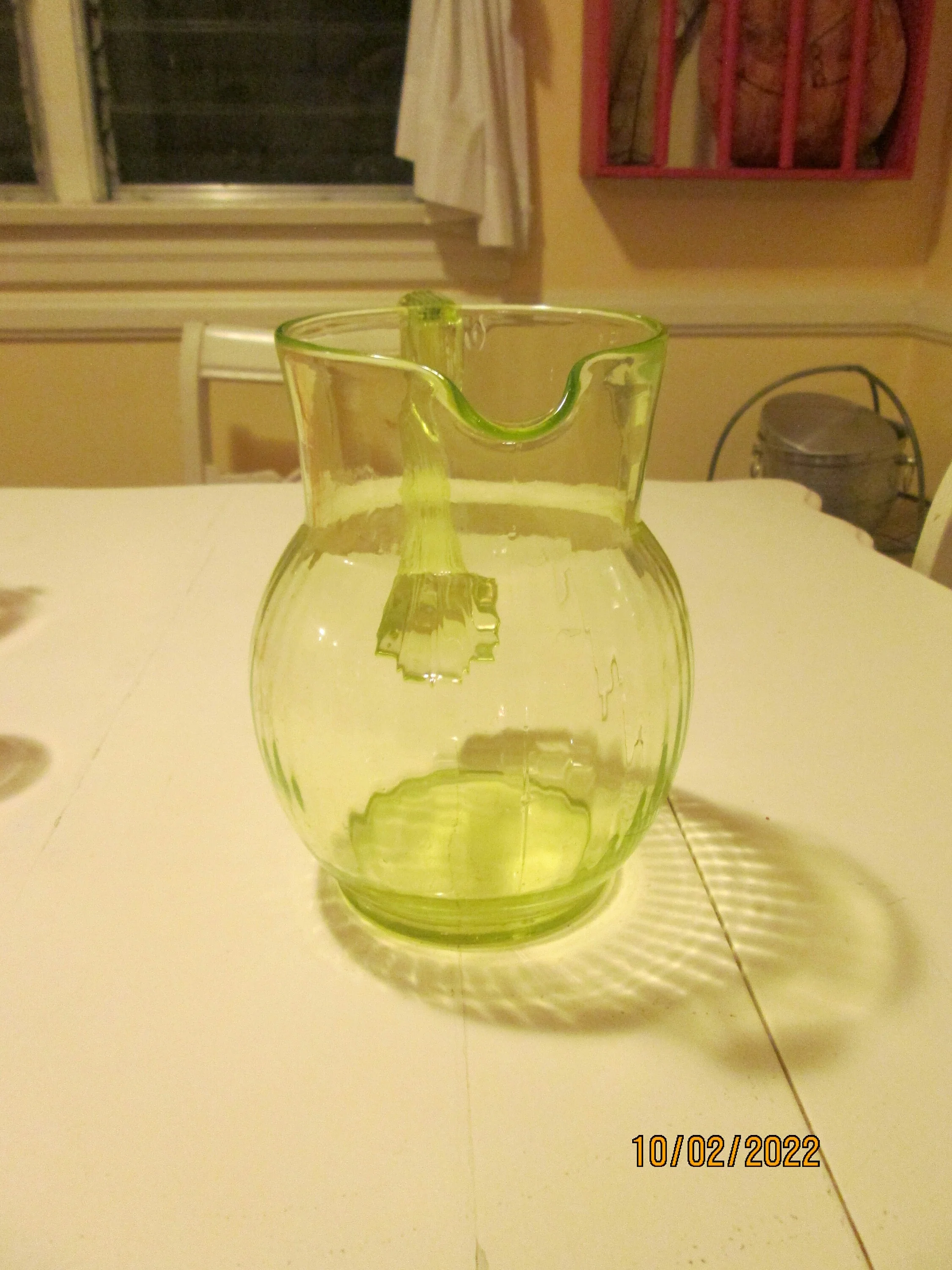 Vintage 30s Vaseline Green Pitcher Depression Glass Gorgeous - Image 7