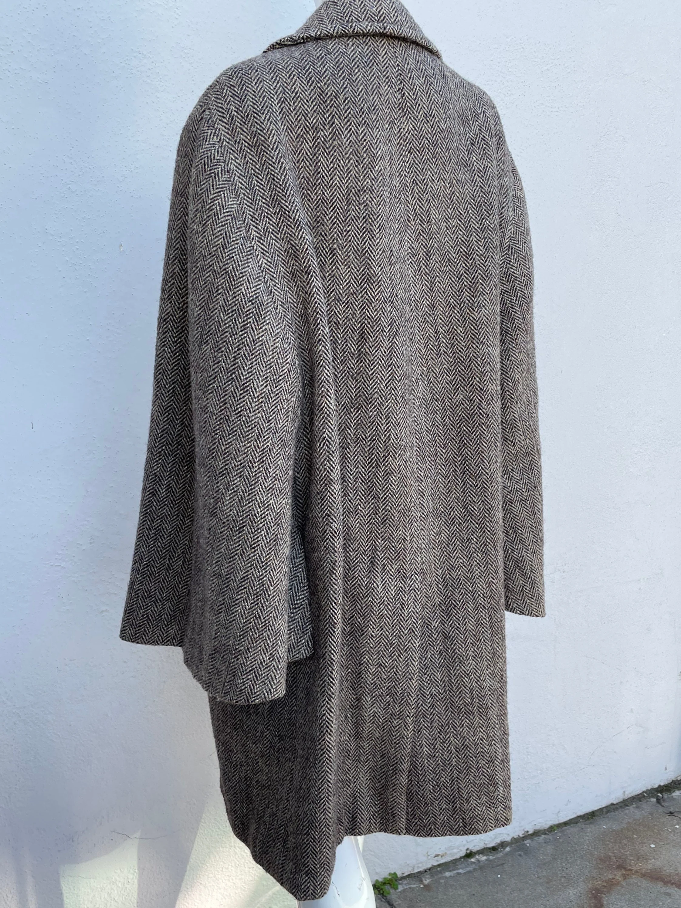Vintage 40-60s Matsuzakaya Tonbi Coat Inverness Cape Herringbone Overcoat with Attached Cape Unisex Men's 42 Sherlock Holmes by Matsuzakaya Tonbi - Image 5