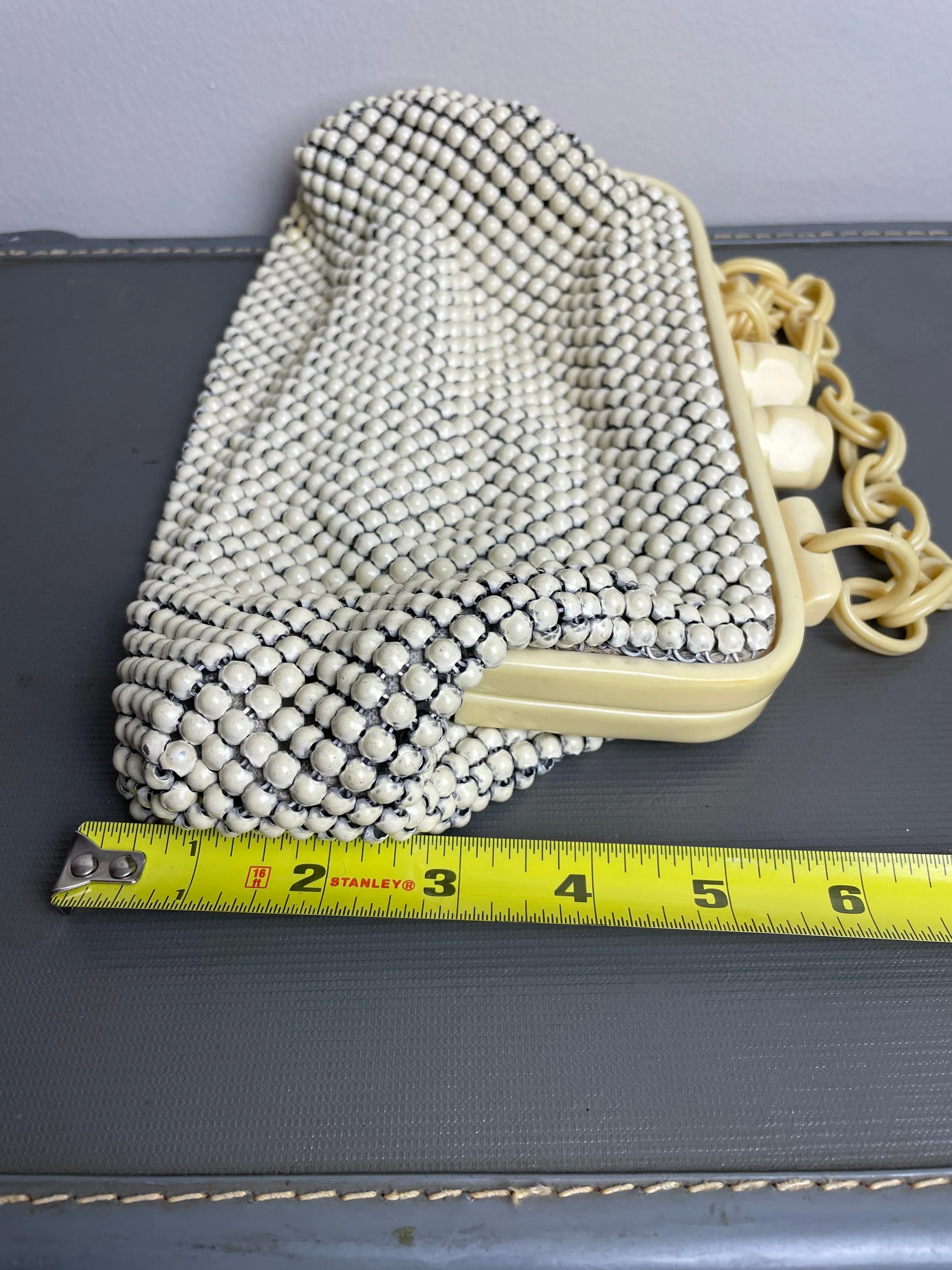 Vintage 40s 50s Ivory White Mesh Metal and Celluloid Top Handle Purse by Whiting & Davis - Image 10