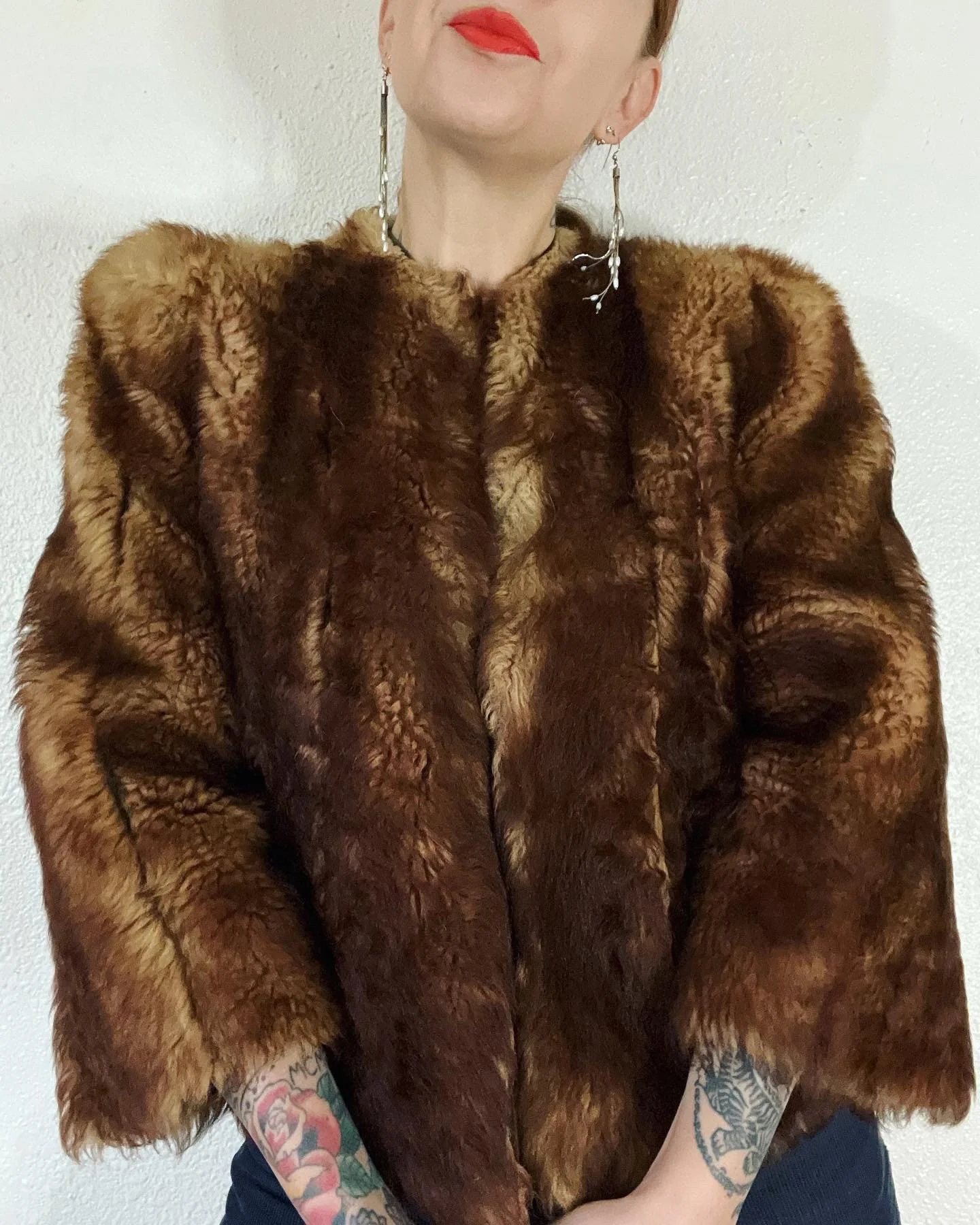 Vintage 40s 50s Shades of Caramel Cropped Paneled Shearling Jacket - Image 3