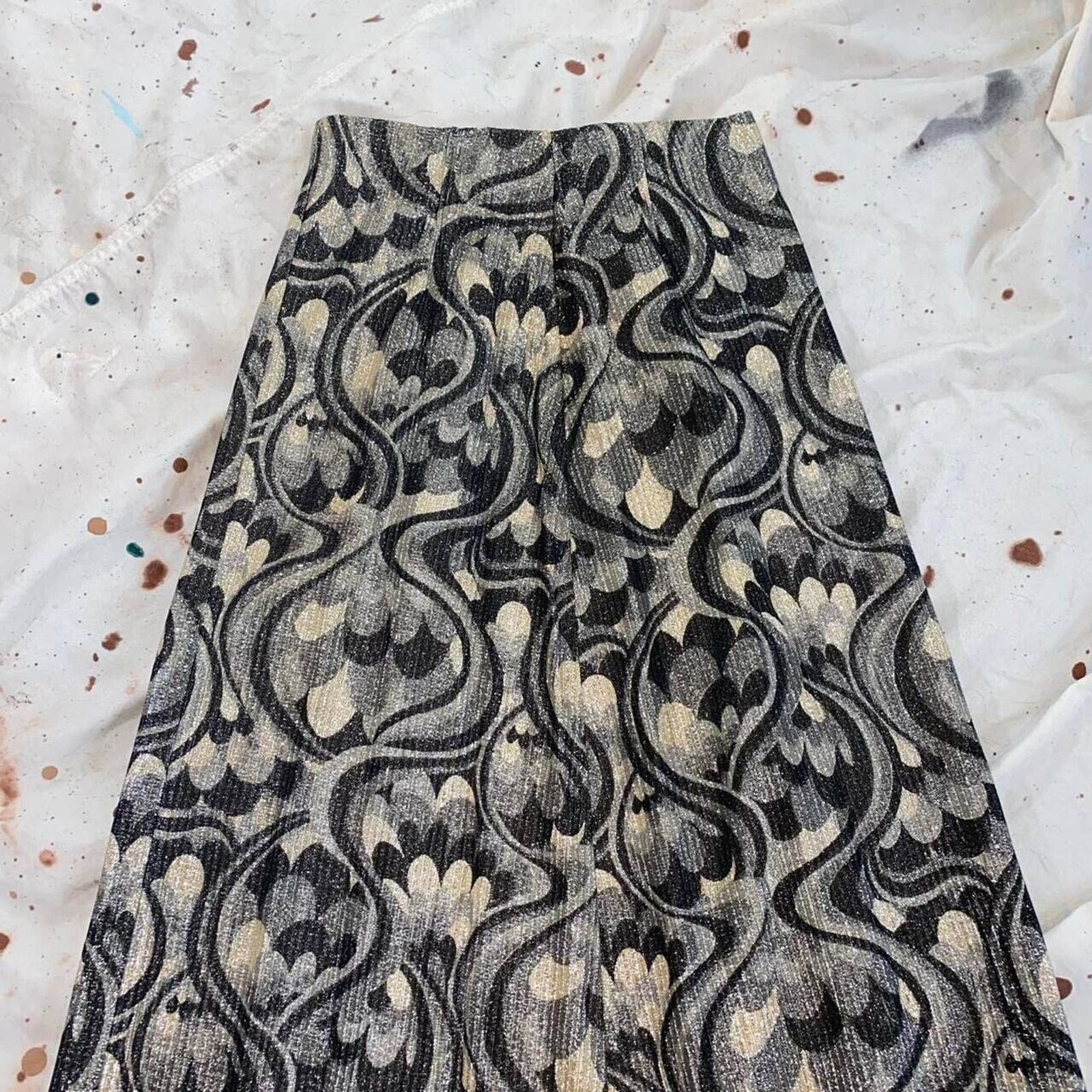 Vintage 50s 60s Glitter Metallic Lamé Black Silver A-Line Maxi Midi Skirt - Image 2