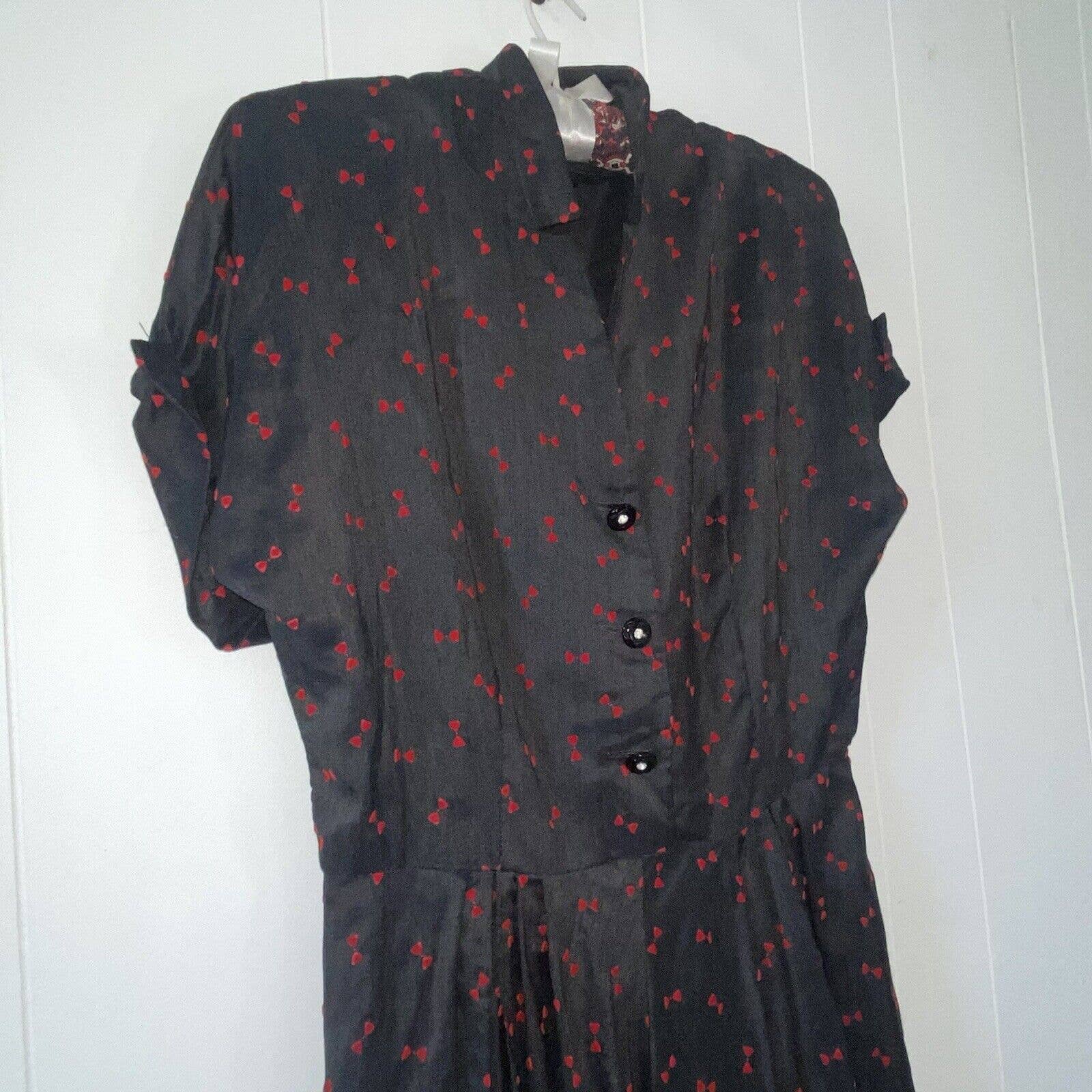 Vintage 50s Black Midi Dress with Red Bow Novelty Print - Image 4