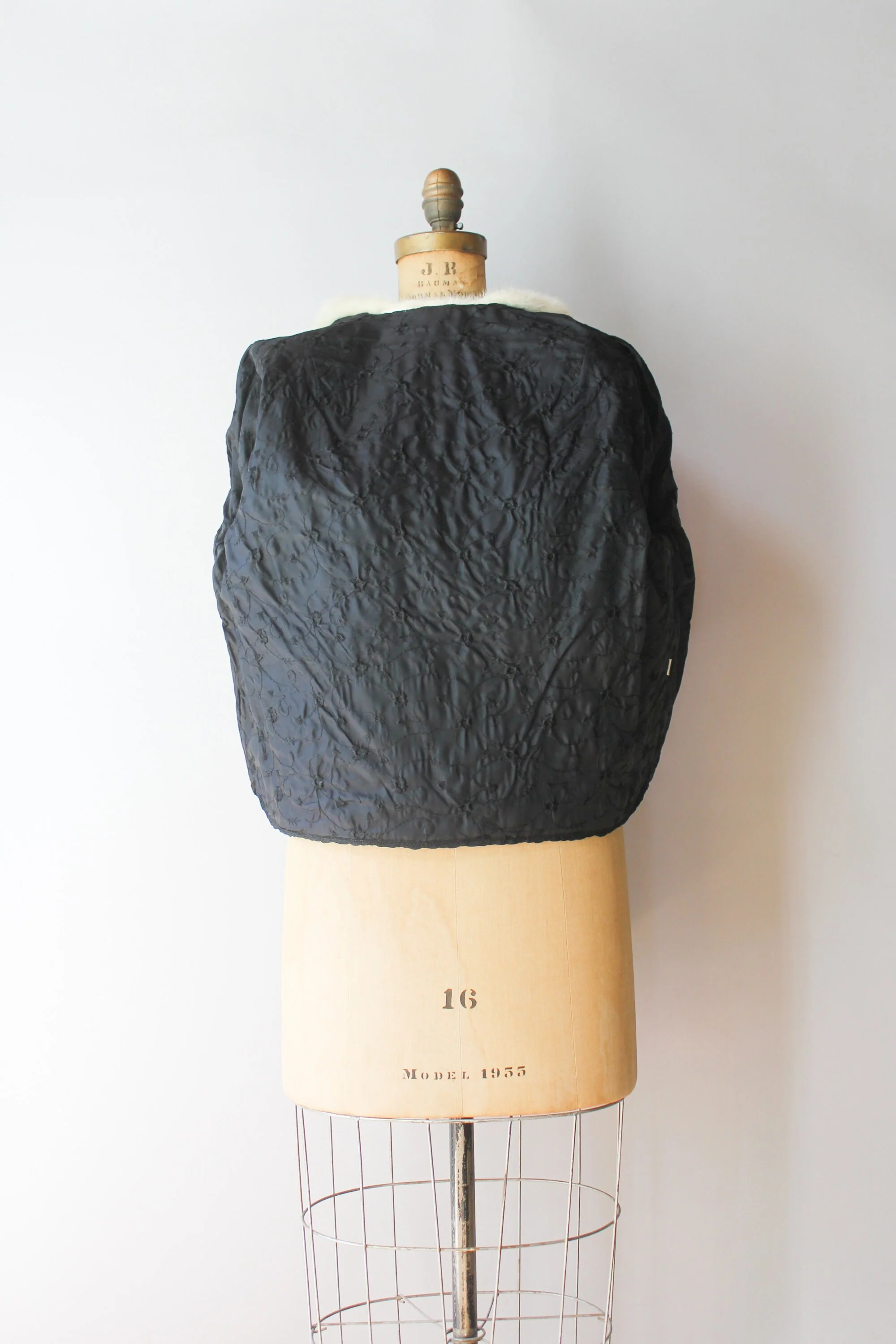 Vintage 50s Blonde Mink Collar Black Ribbon Jacket with Quilted Satin Appliques and Embroidered Lining - Image 6