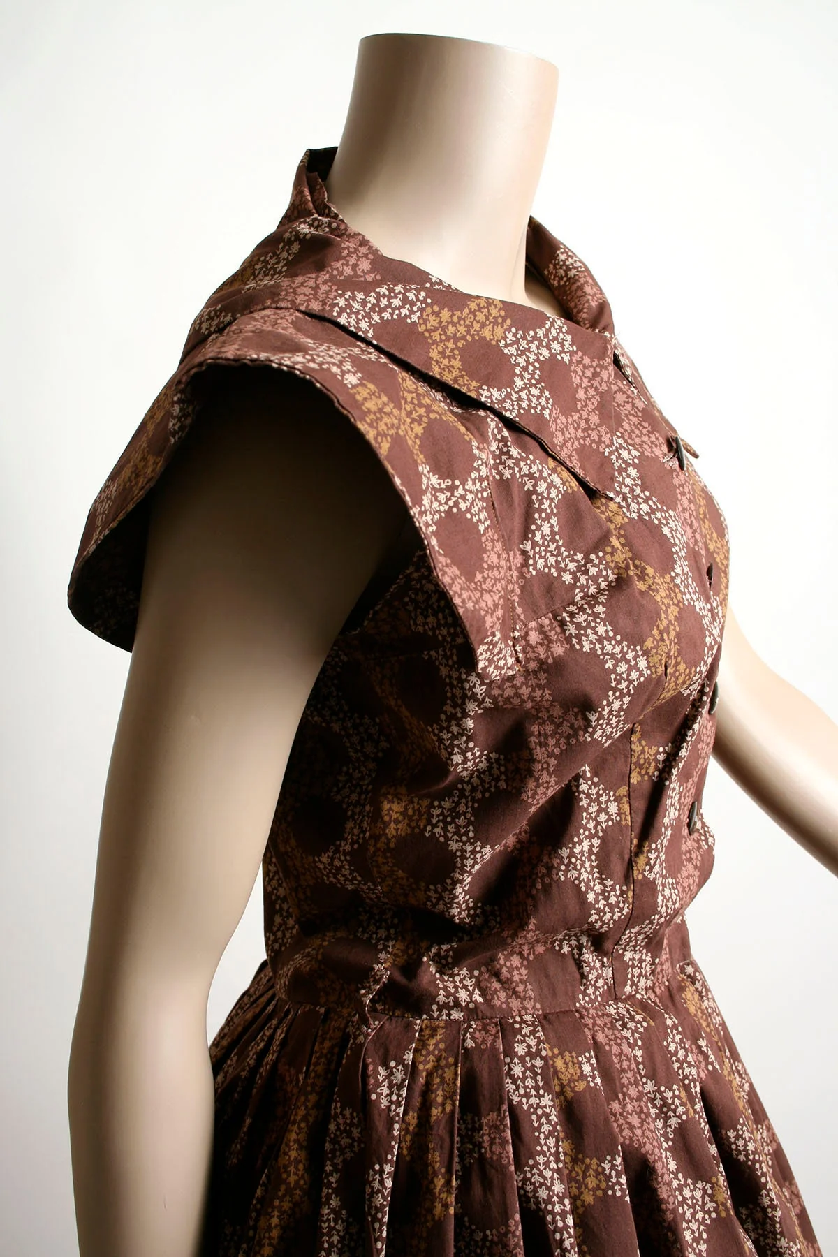 Vintage 50s Dress Brown Floral Print Polka Dot Cotton Day Dress Button Up Shirtwaist Ponty Collar Small Medium - Image 6