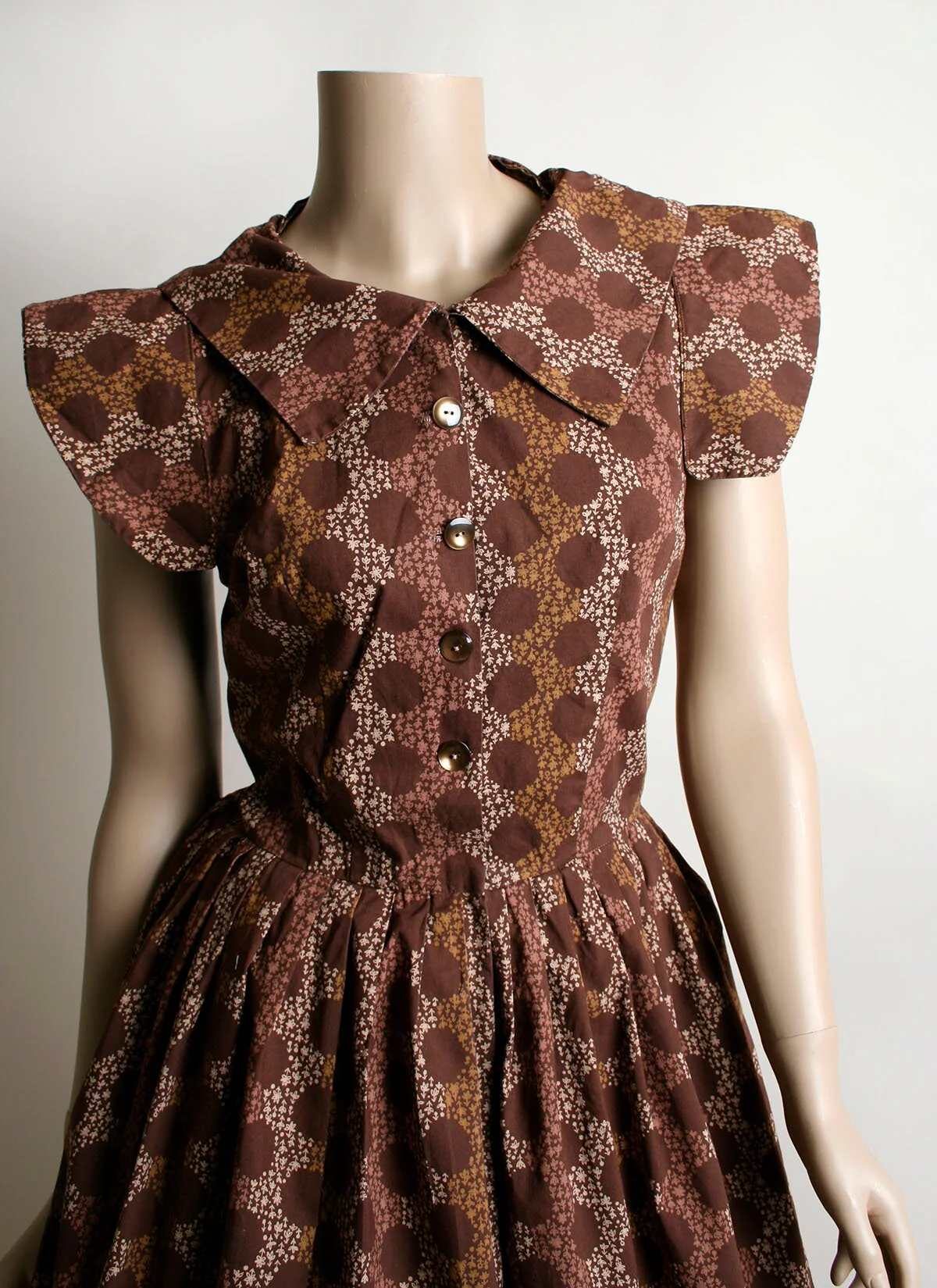 Vintage 50s Dress Brown Floral Print Polka Dot Cotton Day Dress Button Up Shirtwaist Ponty Collar Small Medium - Image 8