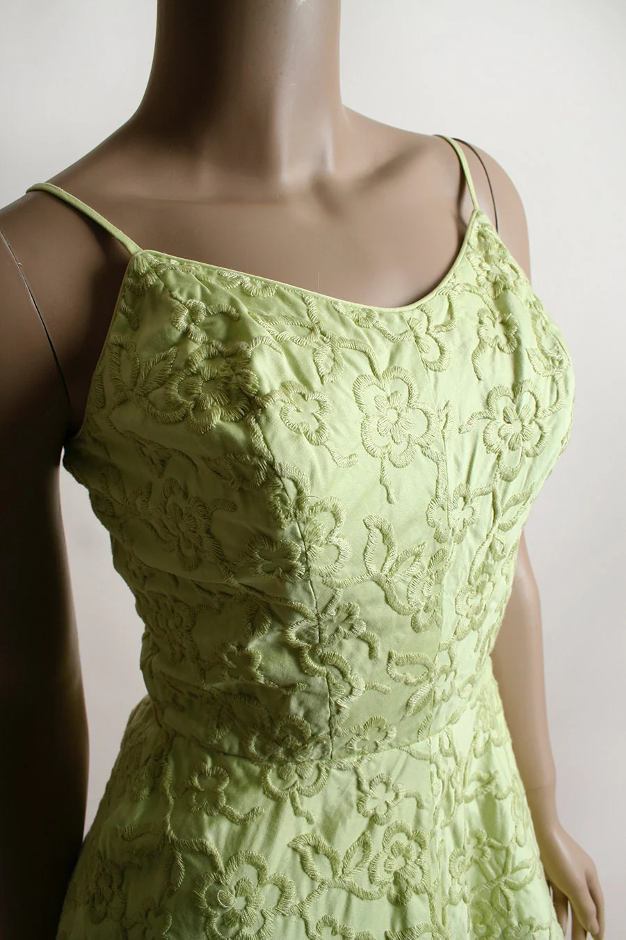 Vintage 50s Dress Chartreuse Lime Green Floral Embroidered Summer Sundress Full Skirt Small by  Tabak of California - Image 6