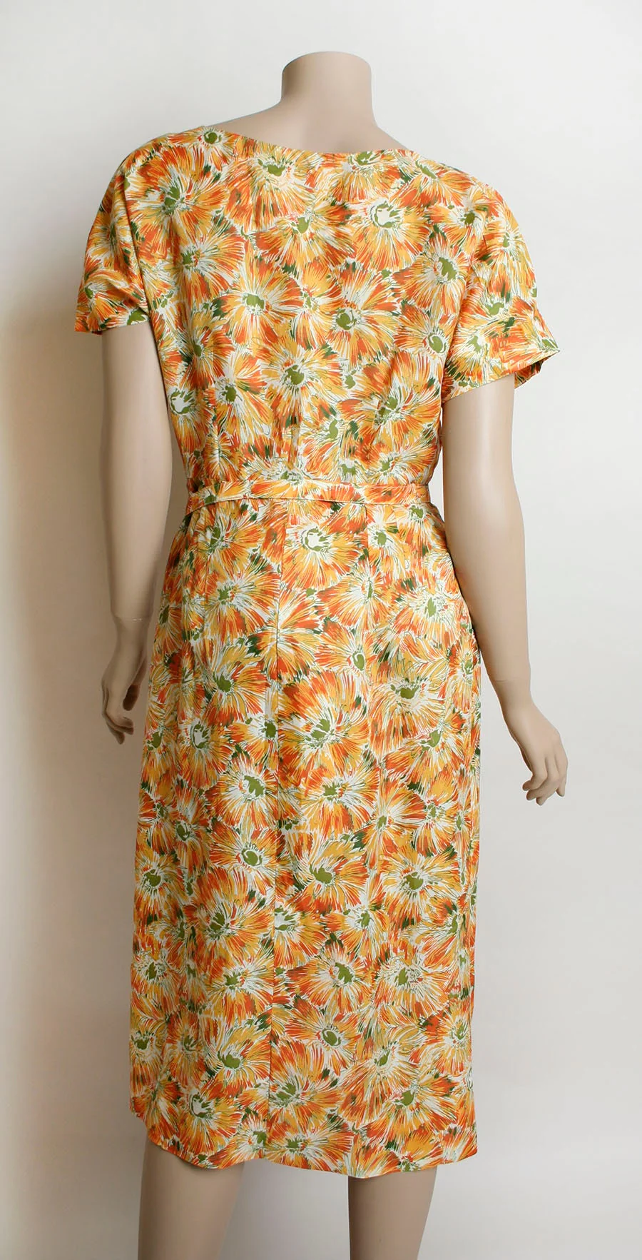 Vintage 50s Dress Floral Print Orange Fire Sunburst Day Dress with Matching Belt Medium - Image 2